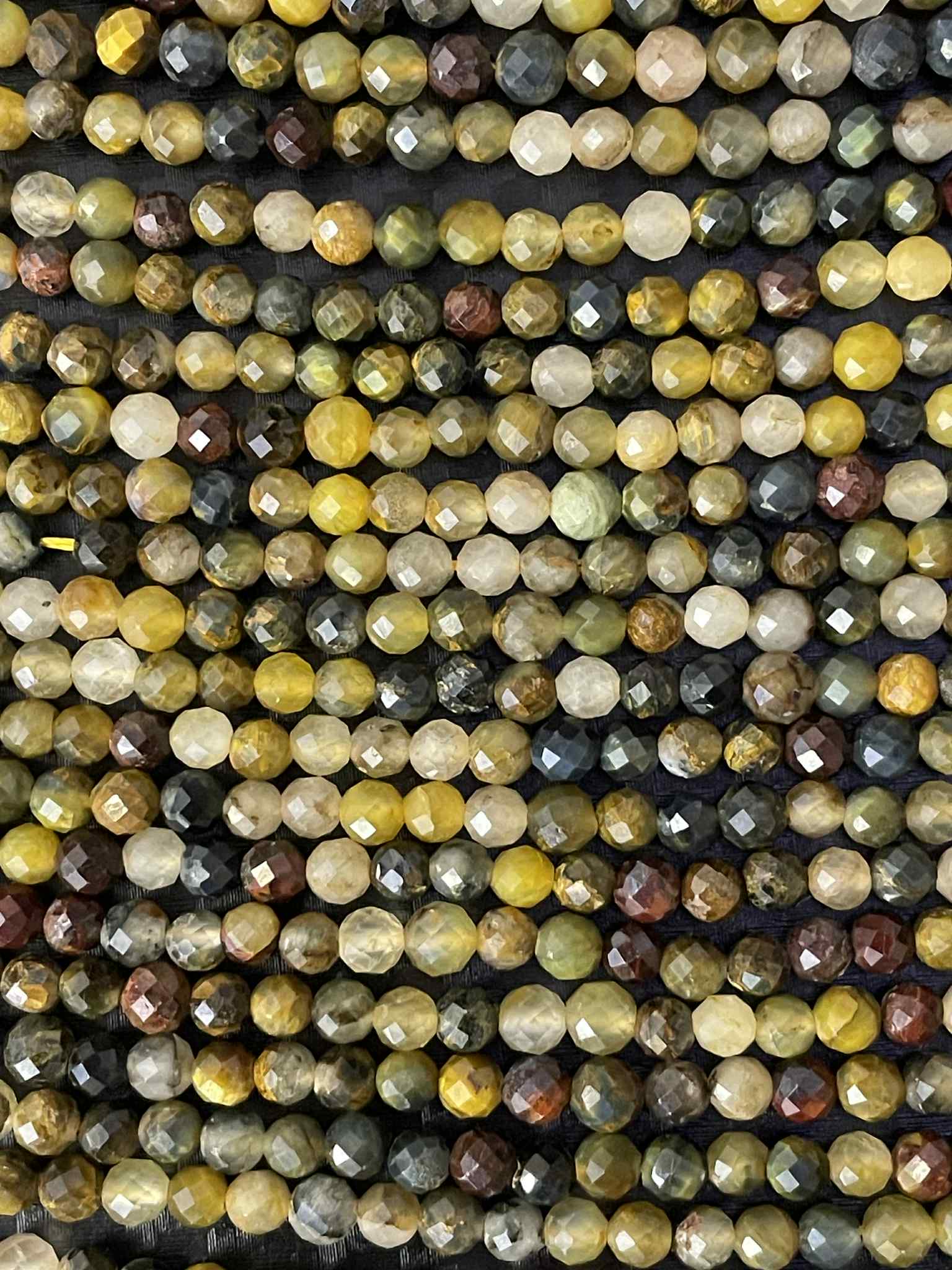 Pietersit 4mm facettiert