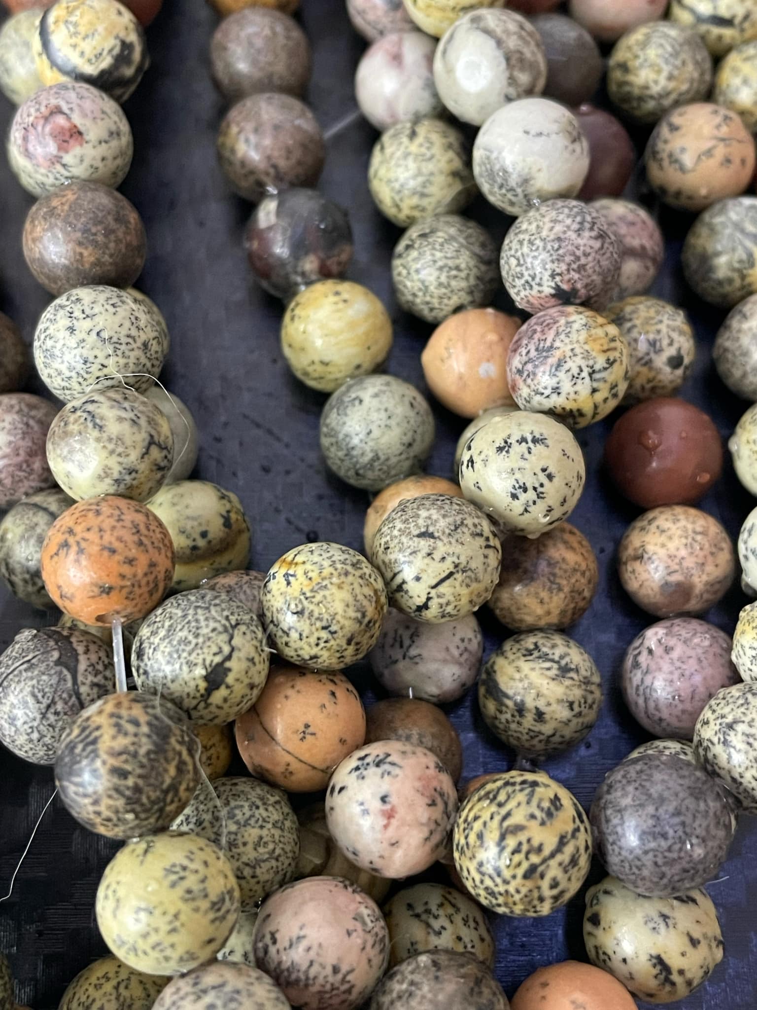 Boule de jaspe dendrite 10 mm