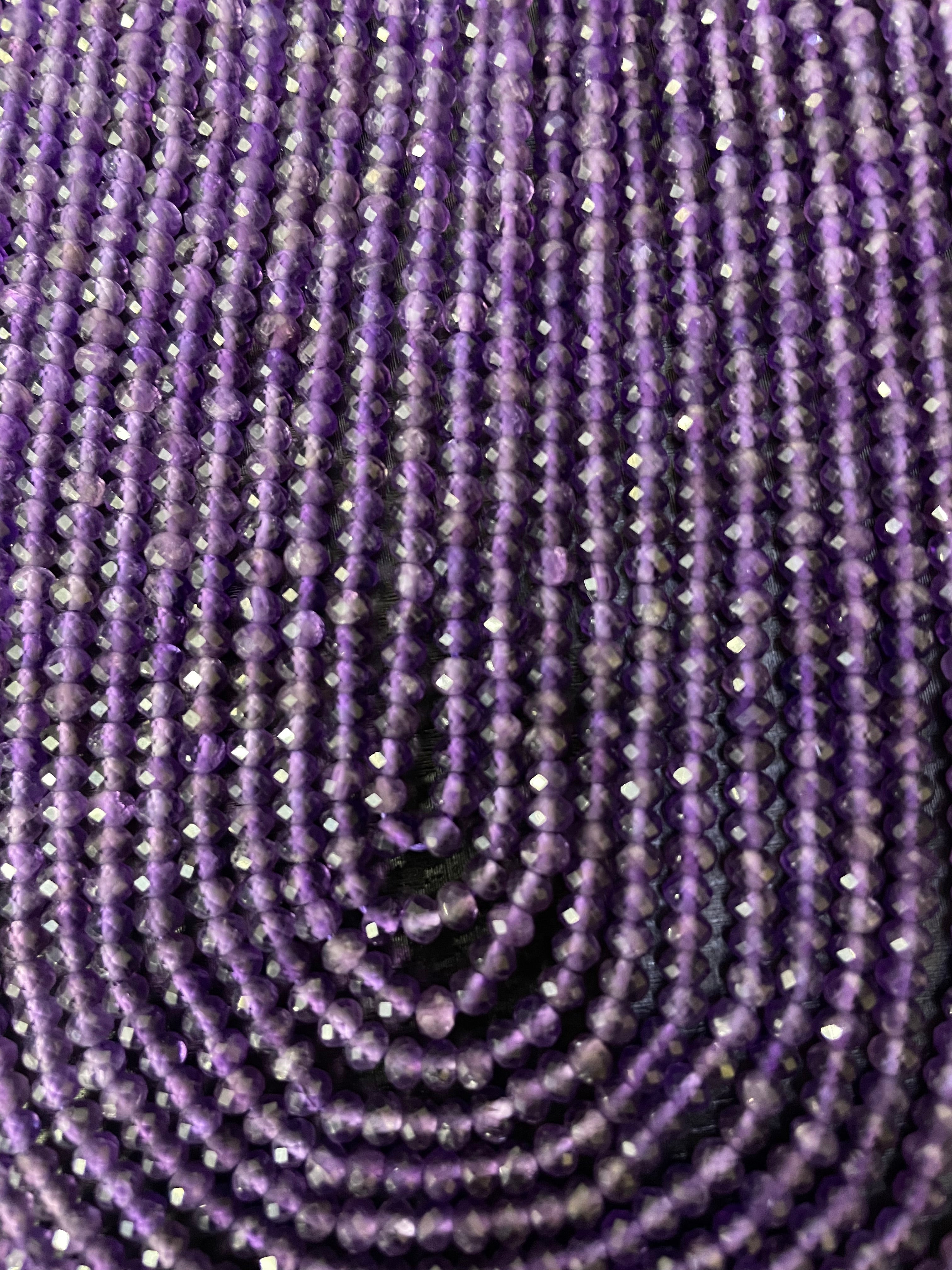 Amethyst ca 3mm facettiert flach