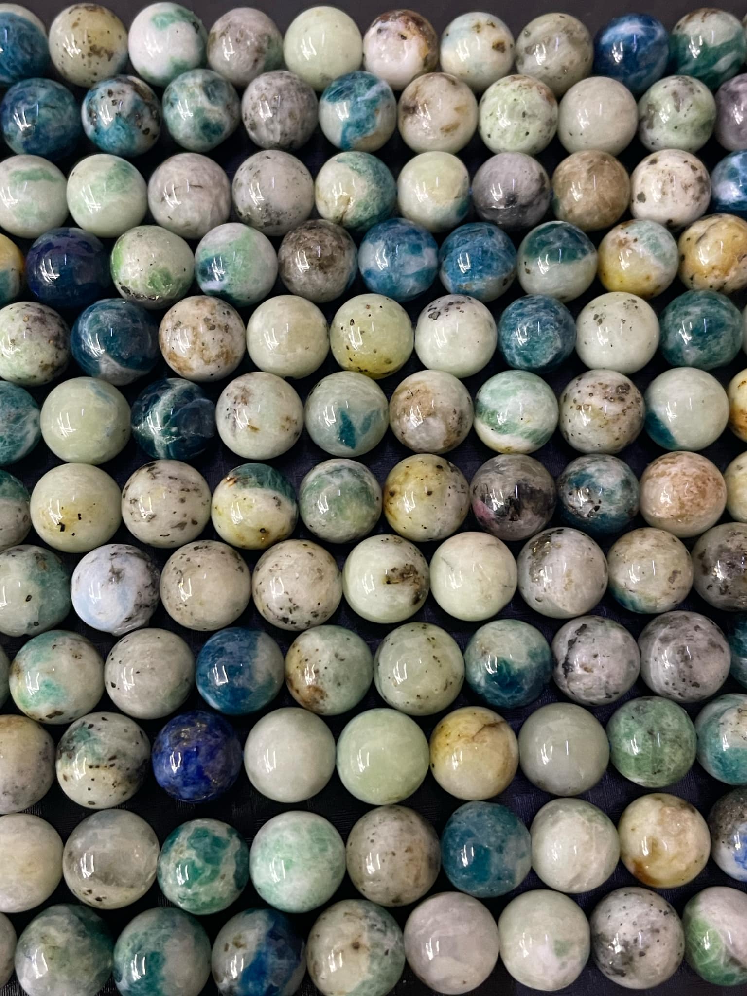 Fil d'azurite avec calcite UV 6 mm