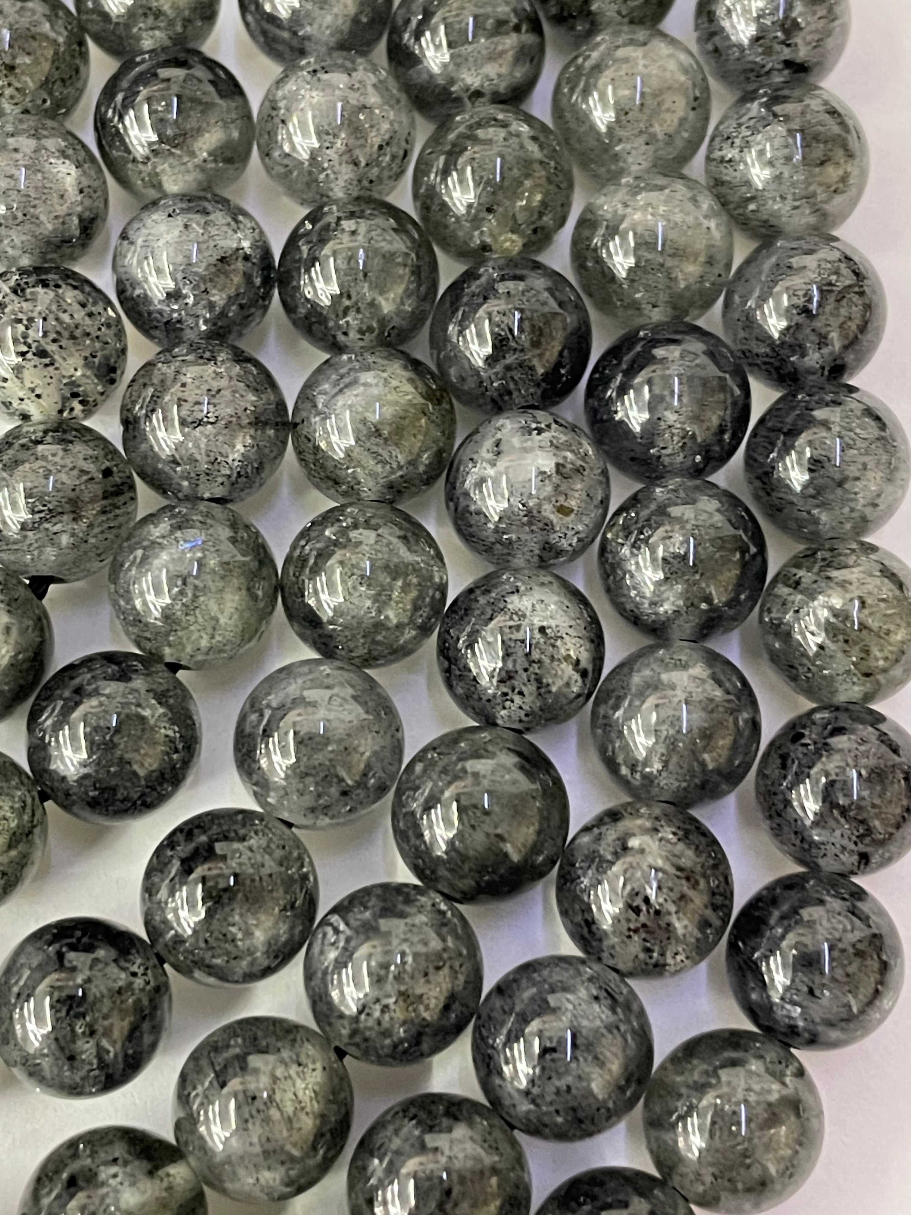 Fil de perles de biotite de 6 mm, coupe spéciale