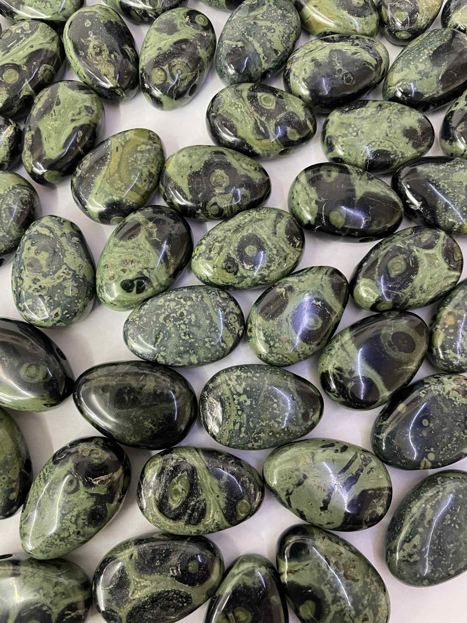 Eldarit Nebula Trommelstein gelocht Anhänger