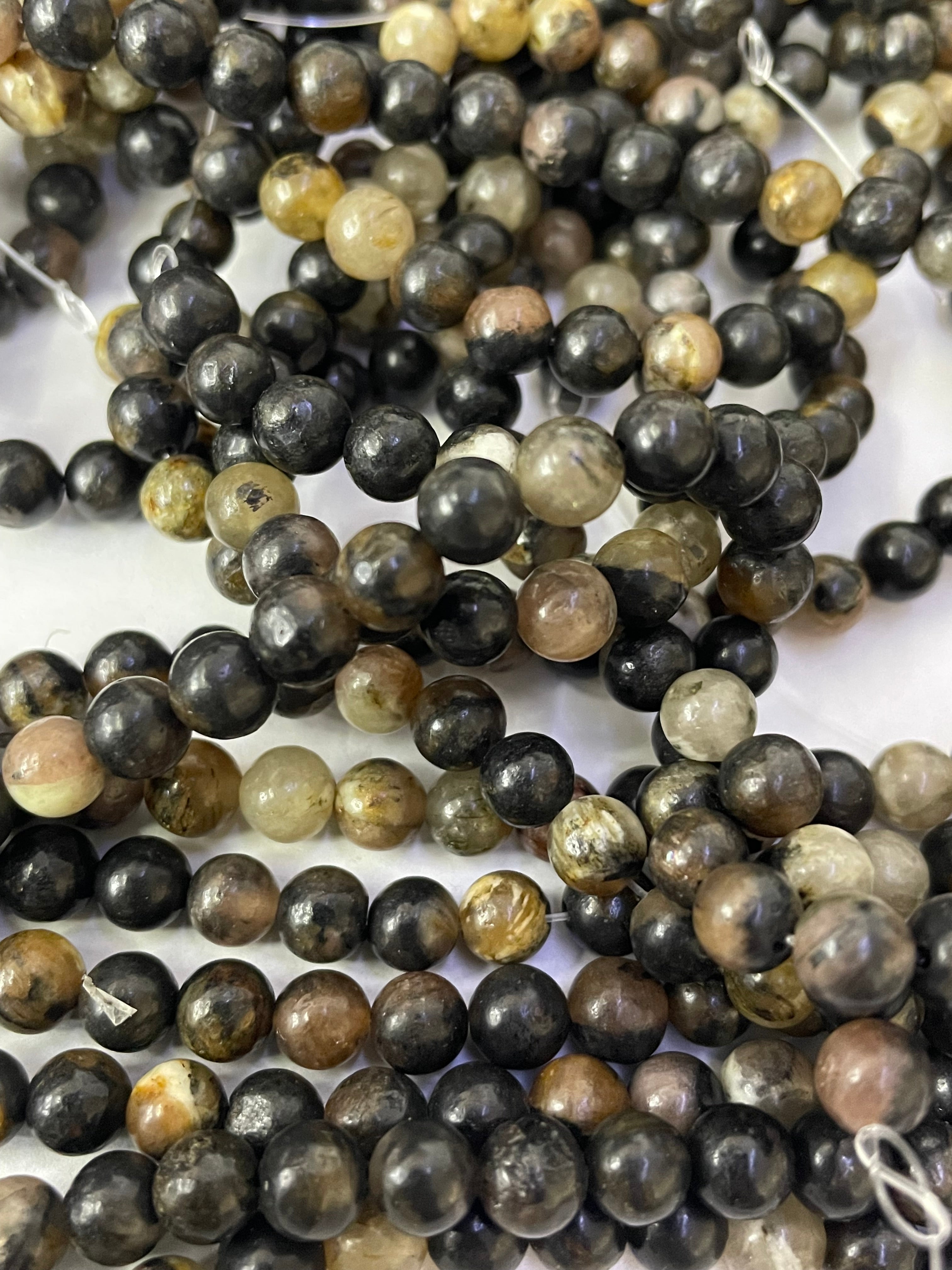 Chiastolite - brin croisé, boule de 6 mm