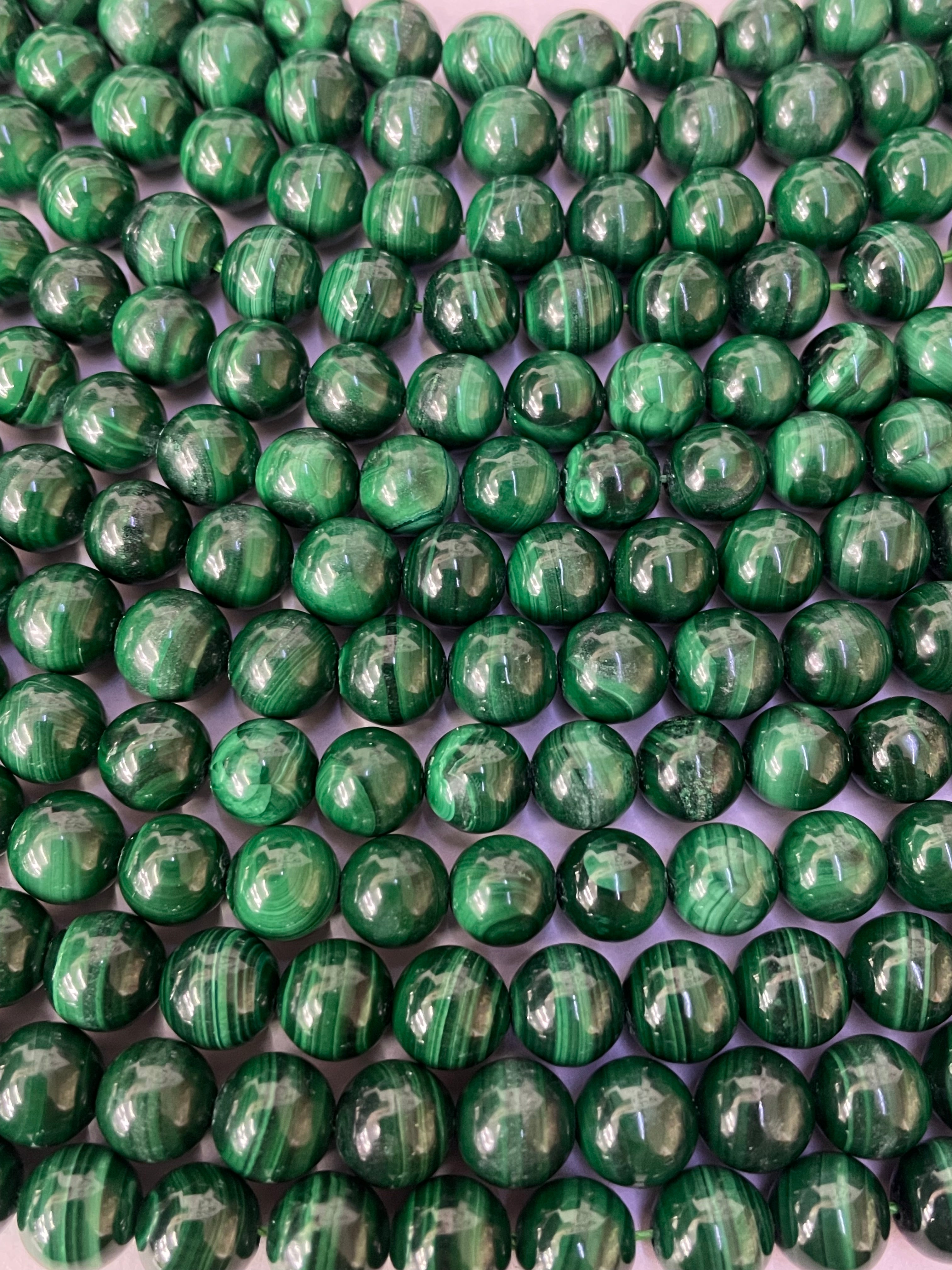 Fil de perles de malachite de 8 mm