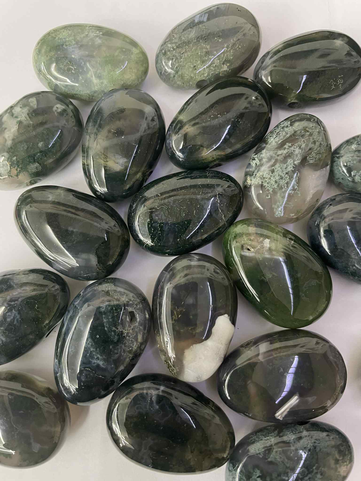 Pendentif en agate mousse percé