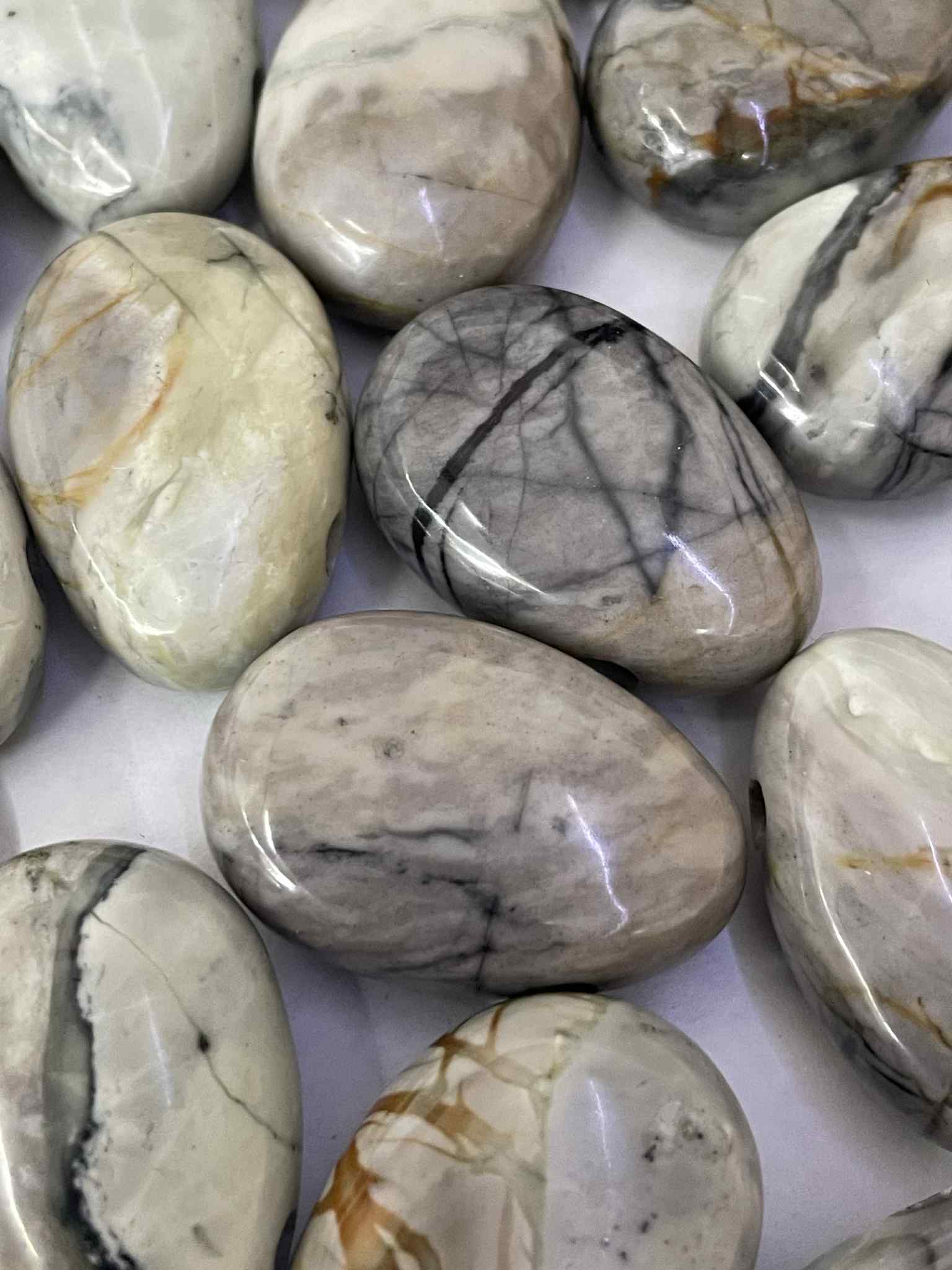 Picasso Jaspis Trommelstein gelocht Anhänger