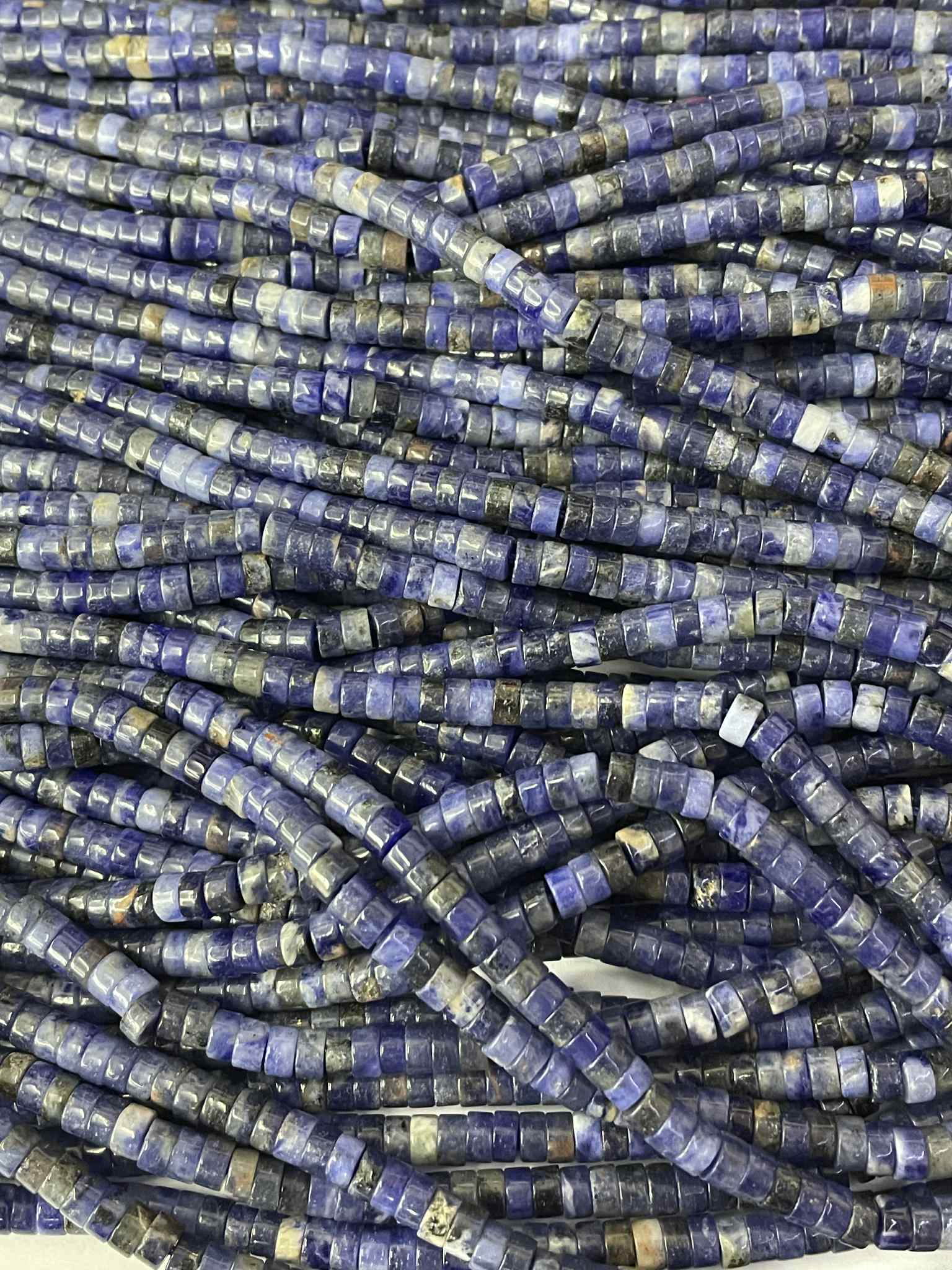 Sodalith Rollen ca 4mm