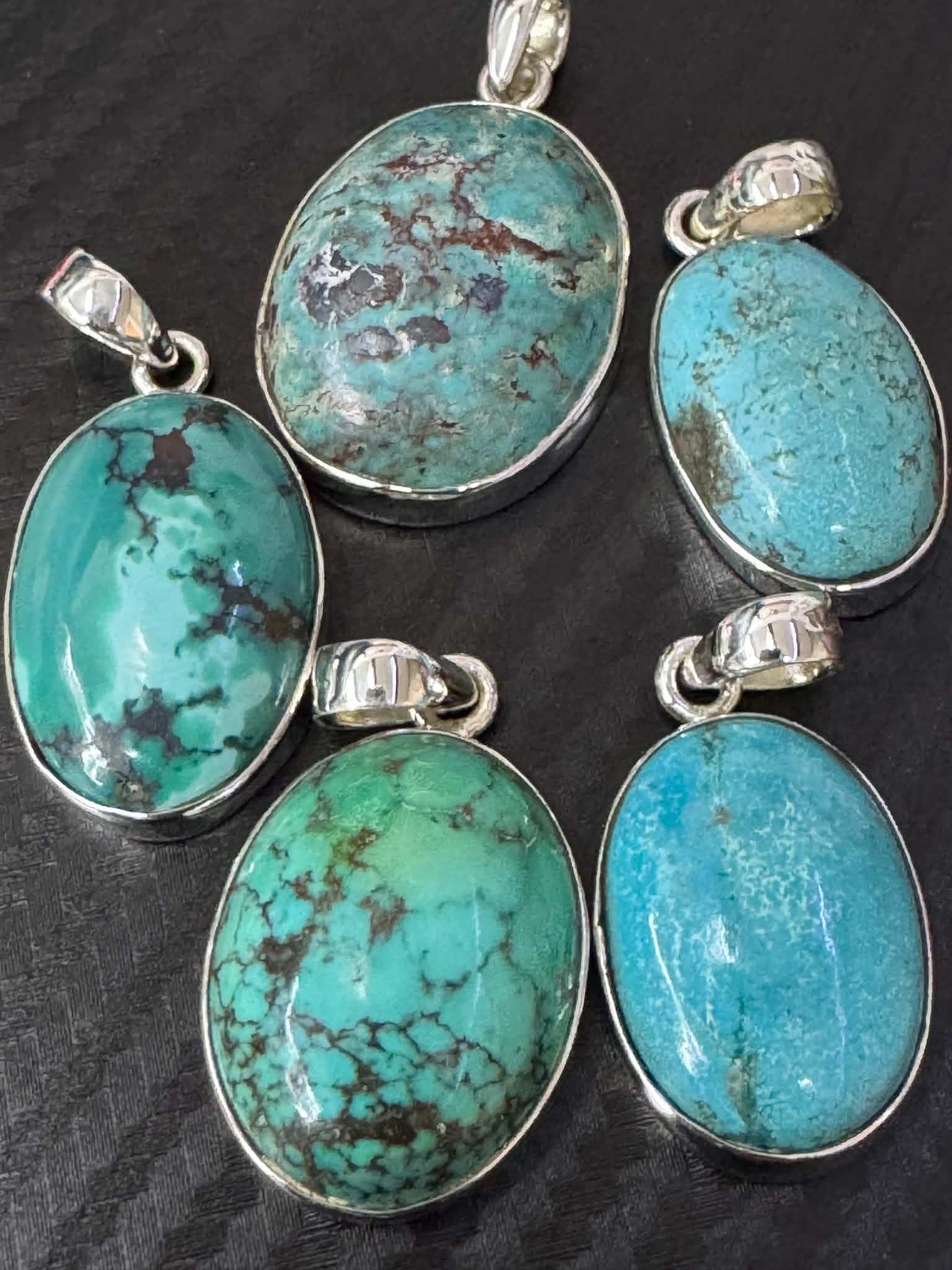 Pendentif ovale en turquoise du Tibet en argent 925