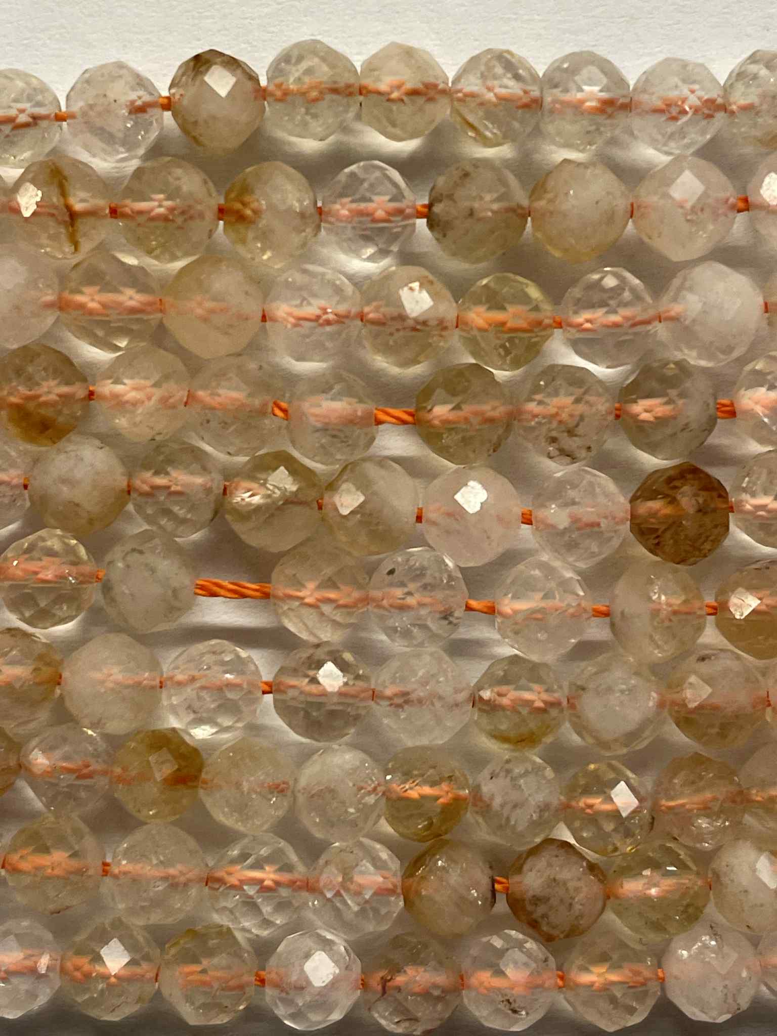 Zitrin ca 4 mm facettiert erhitzt AKTION