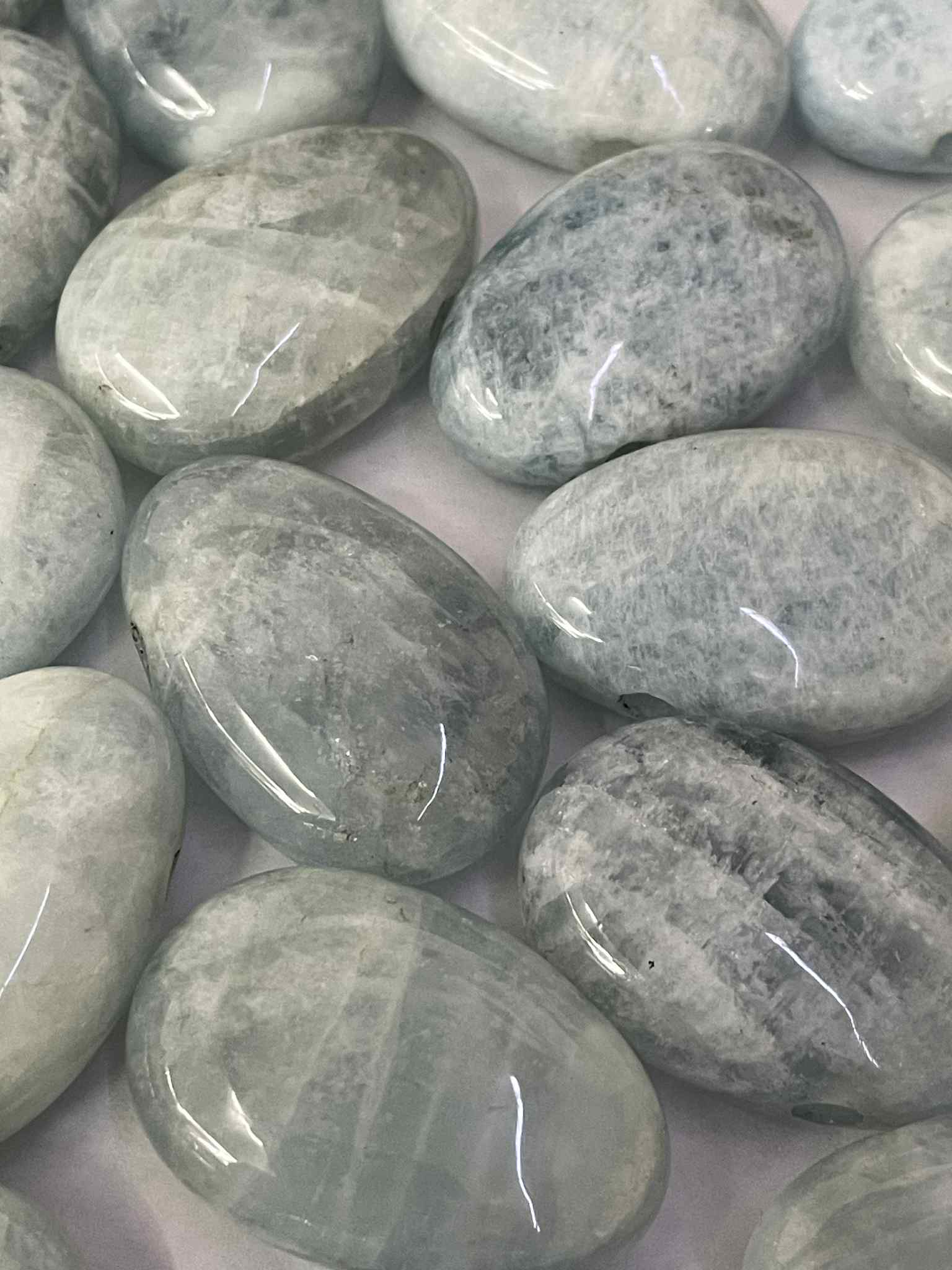 Aquamarin Trommelstein gelocht Anhänger