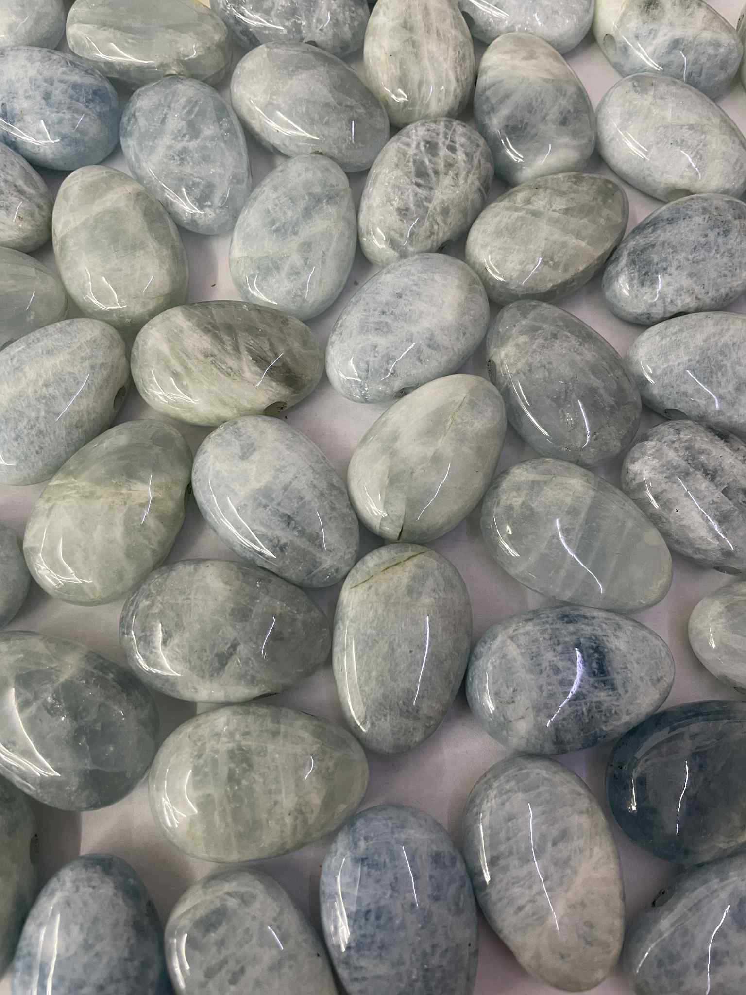 Aquamarin Trommelstein gelocht Anhänger