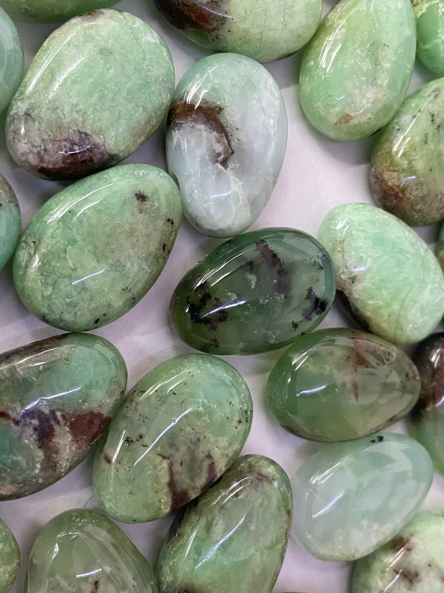 Chrysopras Trommelstein gelocht Anhänger