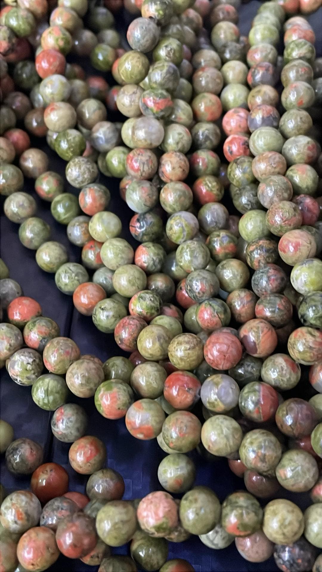 Fil de perles d'épidote de 6 mm