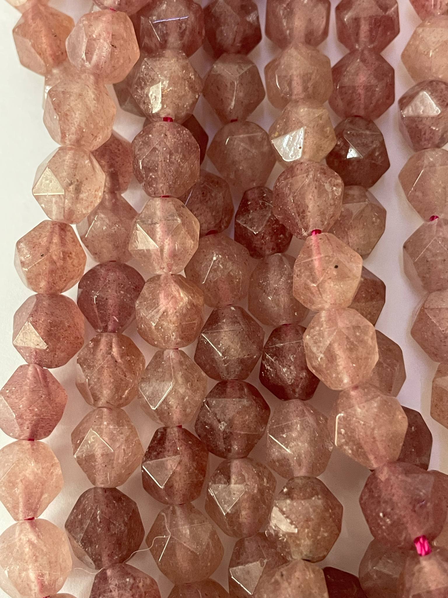 Cristal de quartz fraise taillé env. 8 mm
