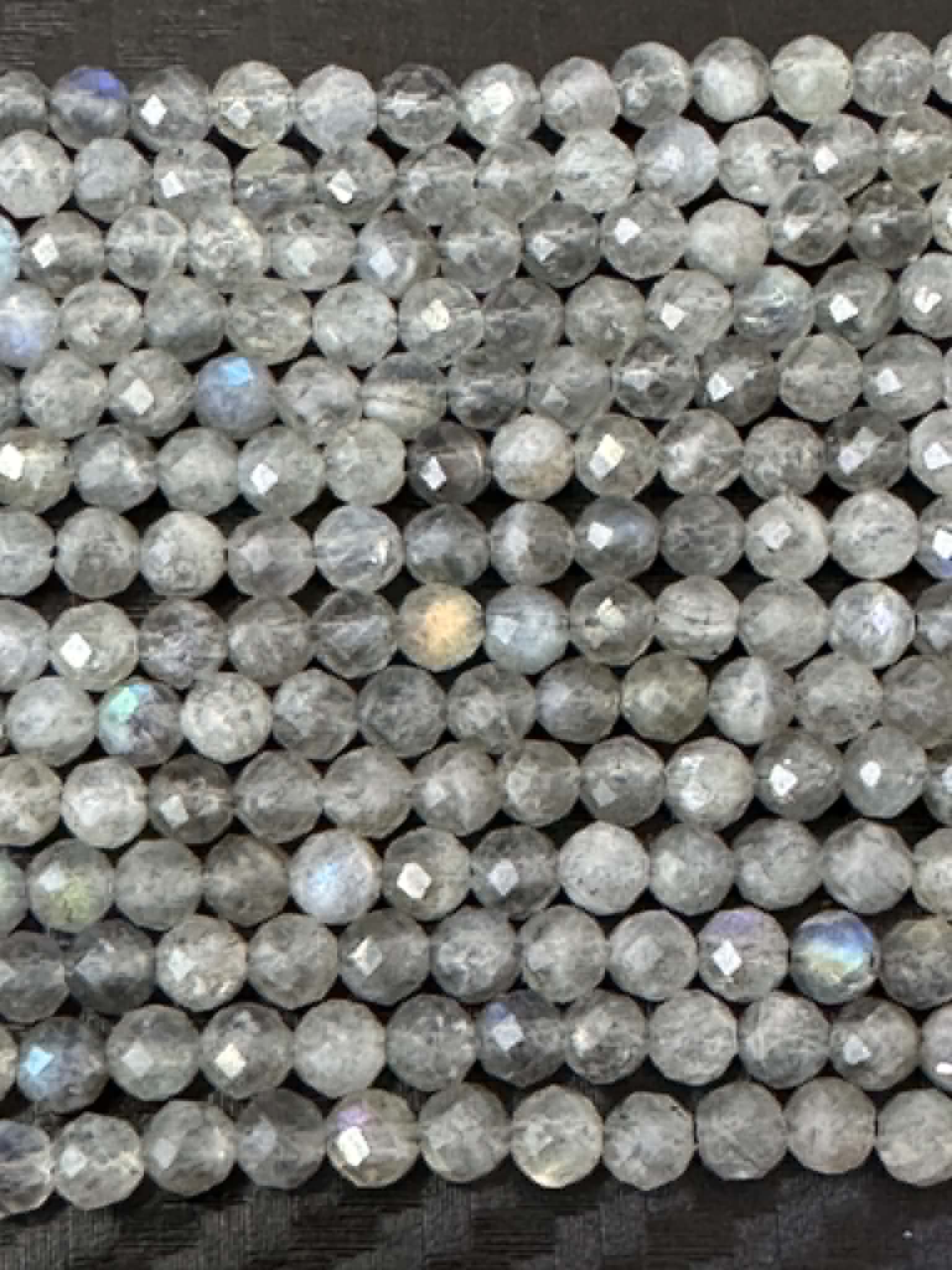 Labradorite facettée, env. 4 mm