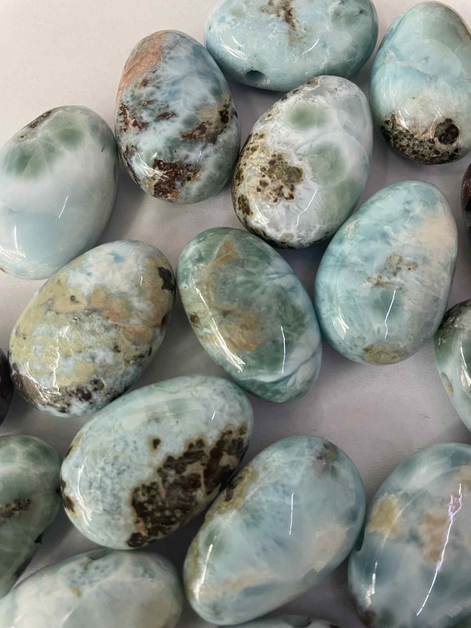 Larimar Trommelstein gelocht Anhänger