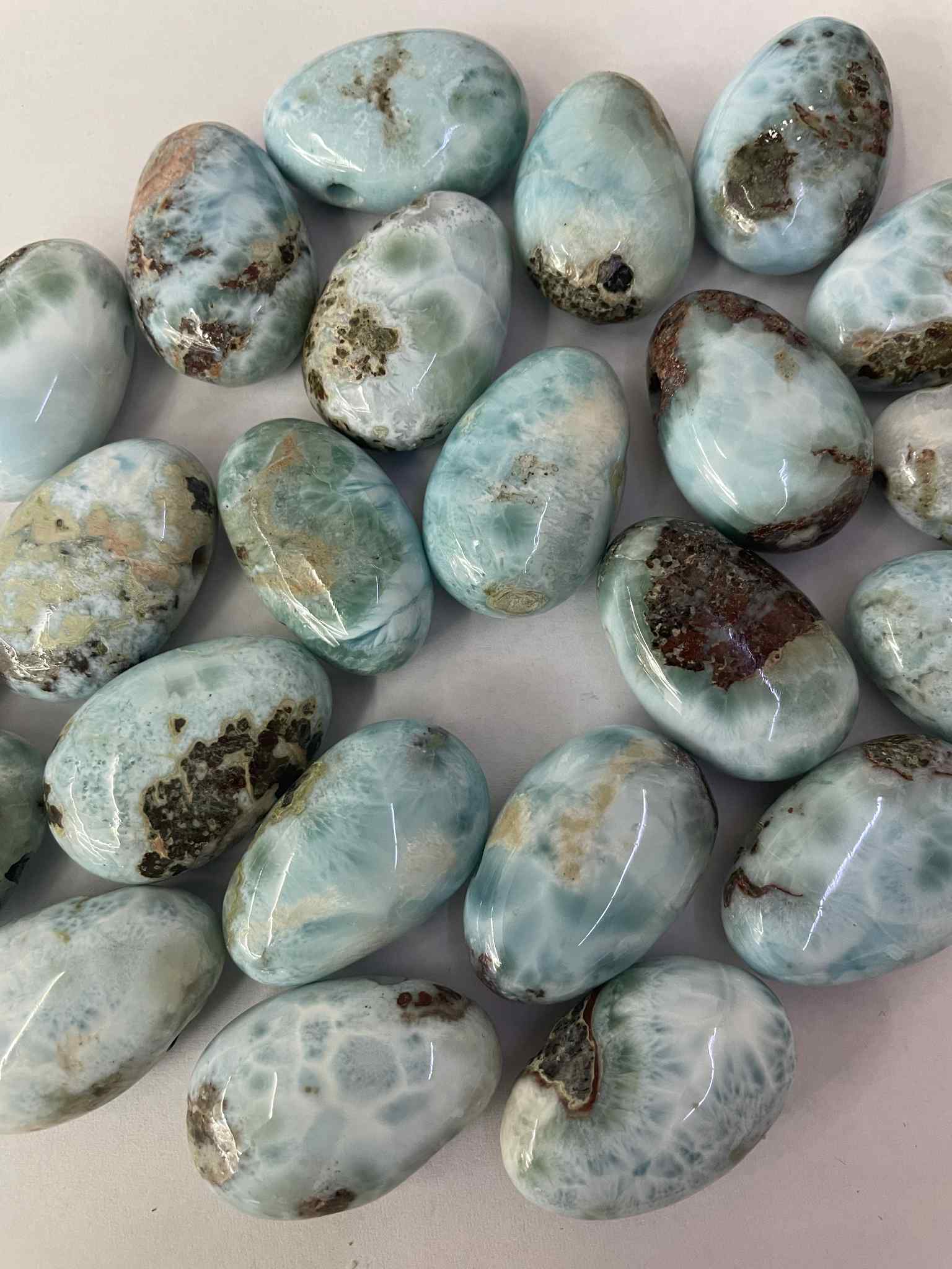 Larimar Trommelstein gelocht Anhänger