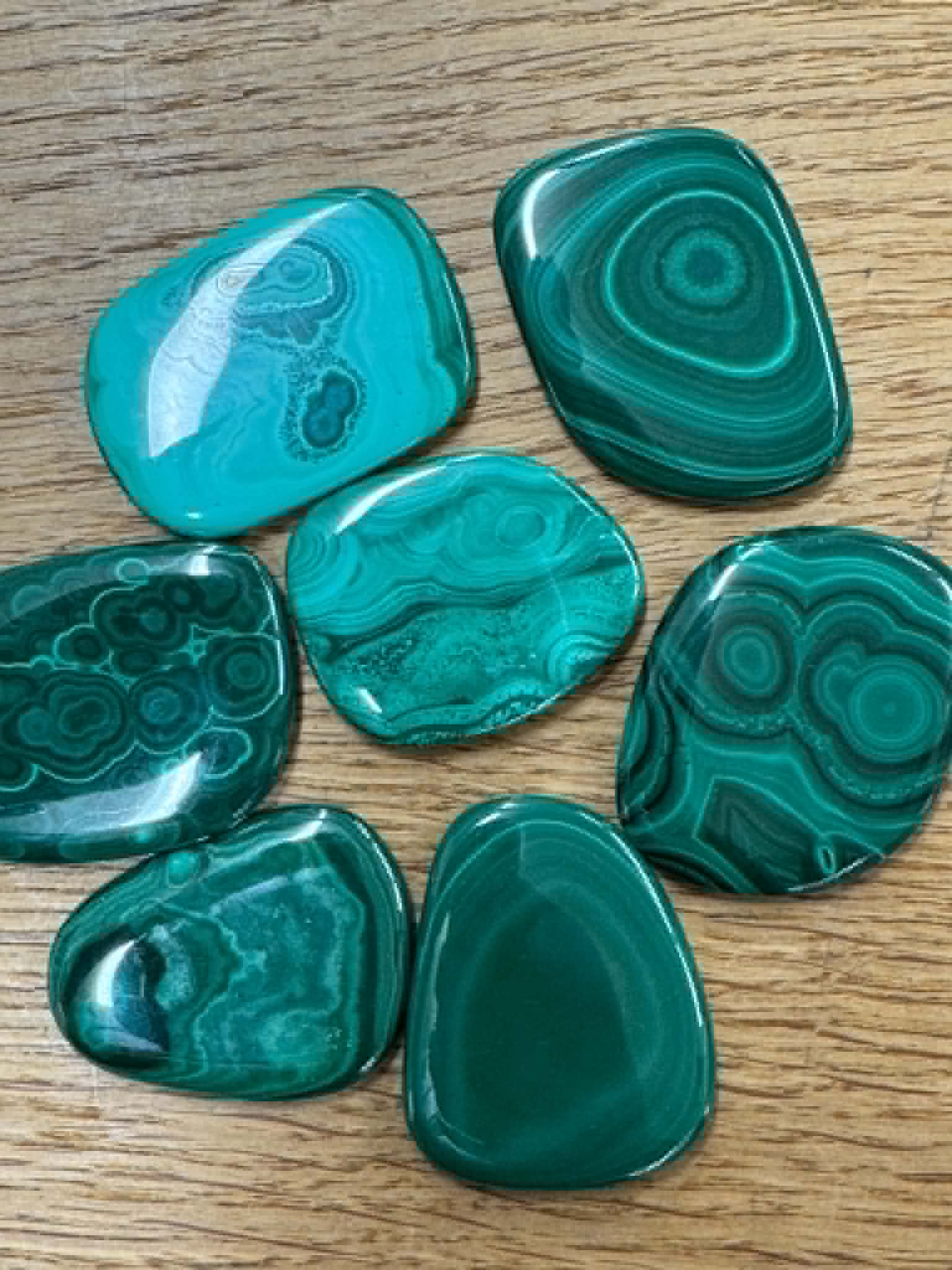 Galet de malachite TOP 250g