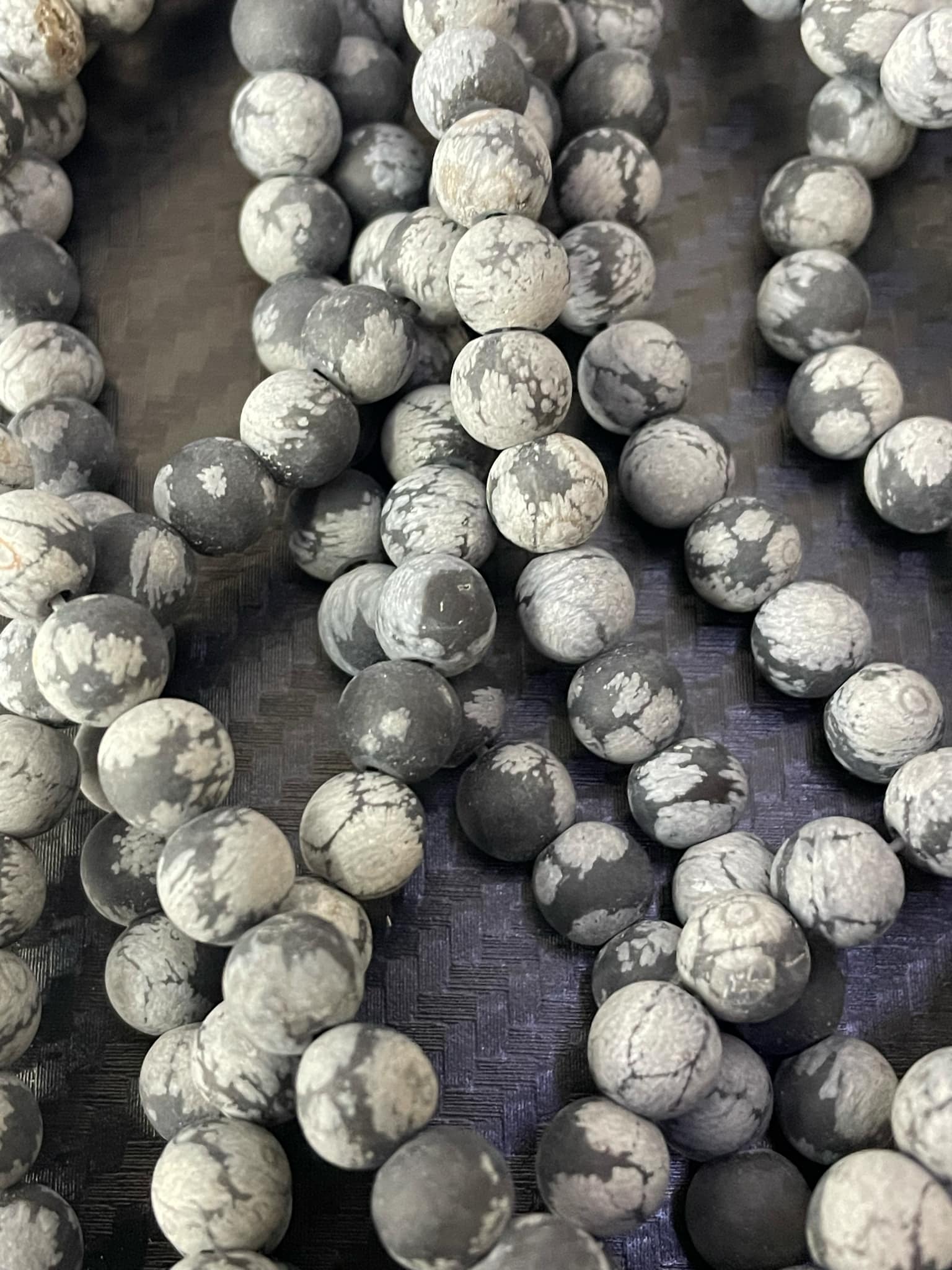 Obsidienne flocon de neige 10 mm brin MAT