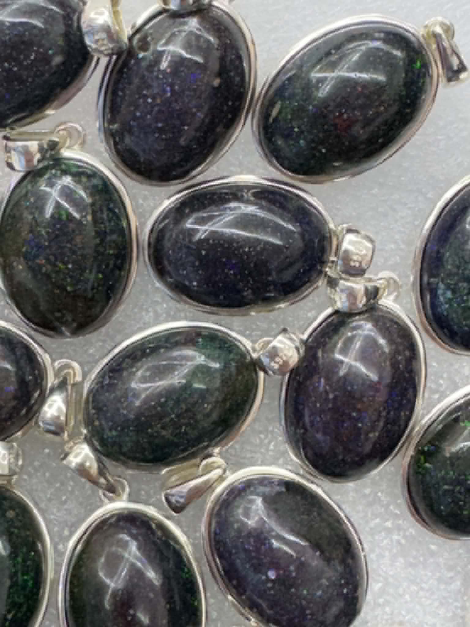 Pendentif en opale noire, argent 925