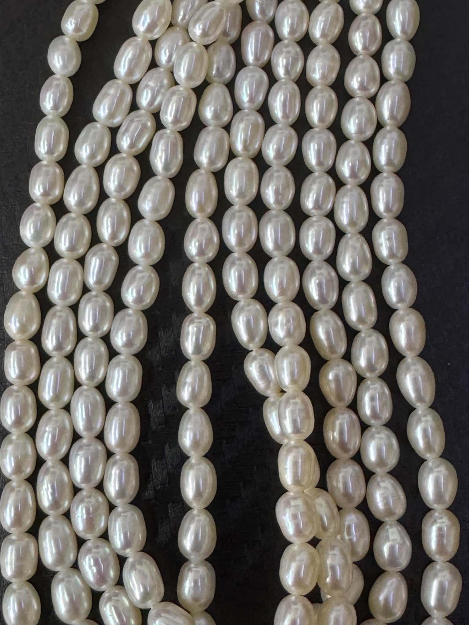 Perlenstrang ca 6 x 4mm glatt