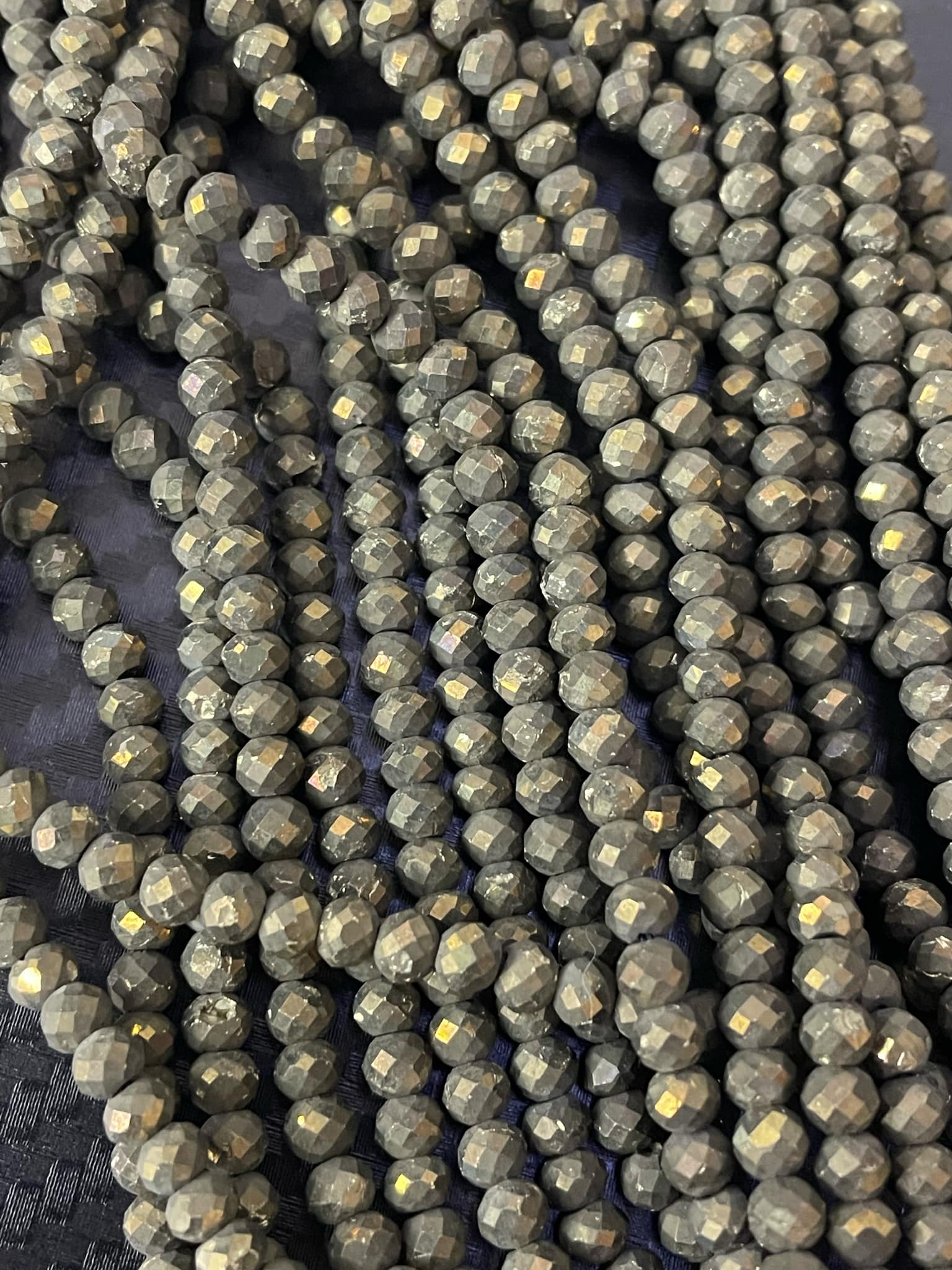Pyrite 4 mm à facettes plates