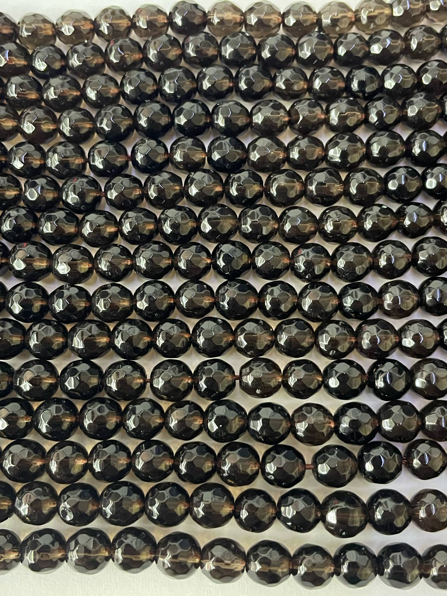 Perles de quartz fumé facettées 6 mm