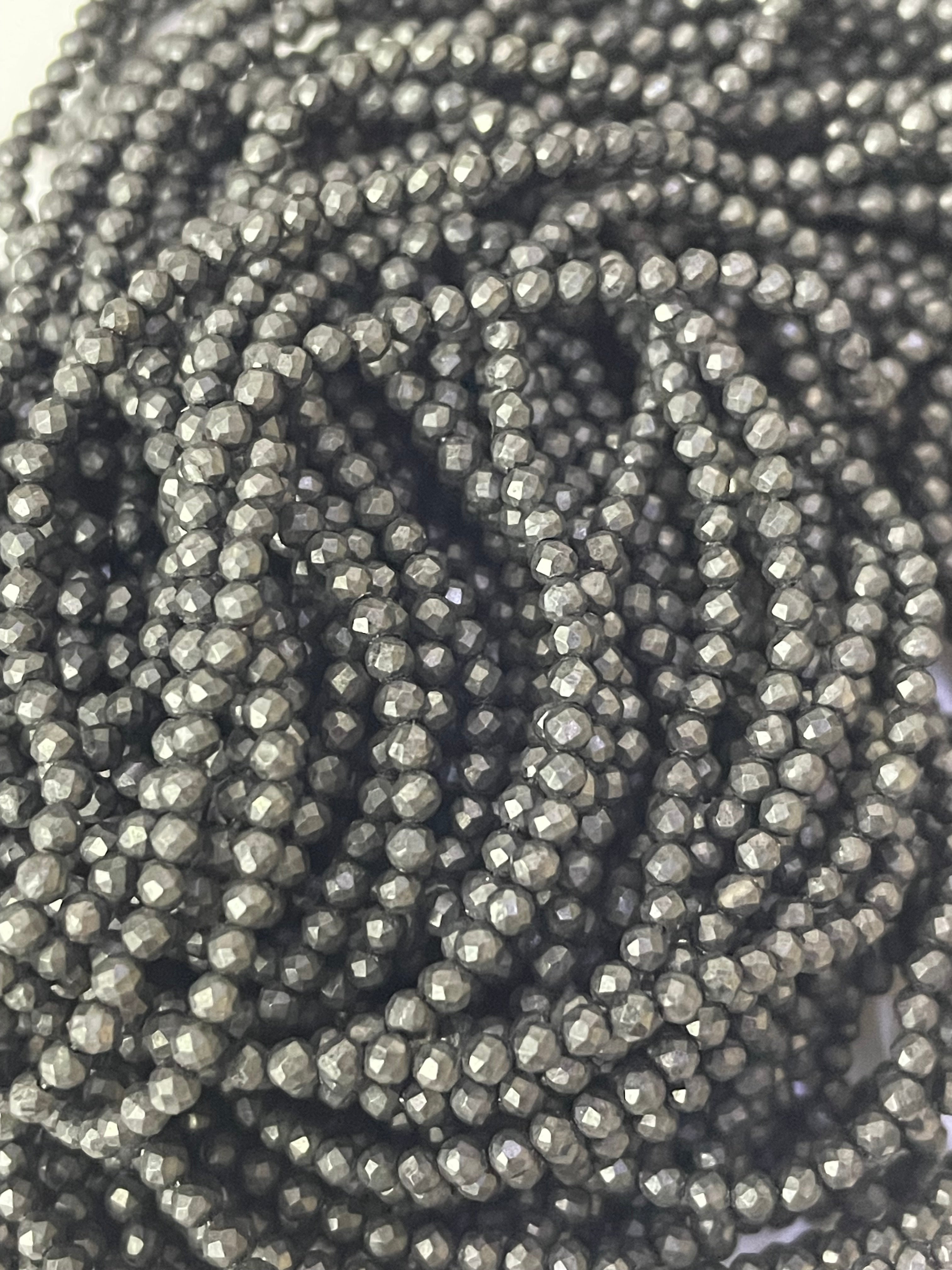 Fil de shungite facetté 2 mm