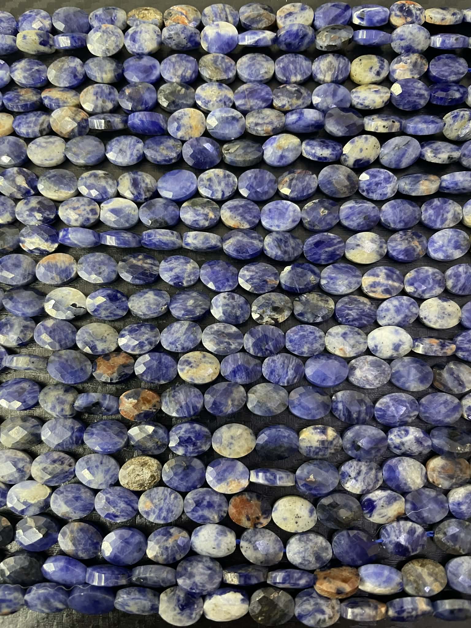 Sodalith ca 8mm x 6mm facettiert