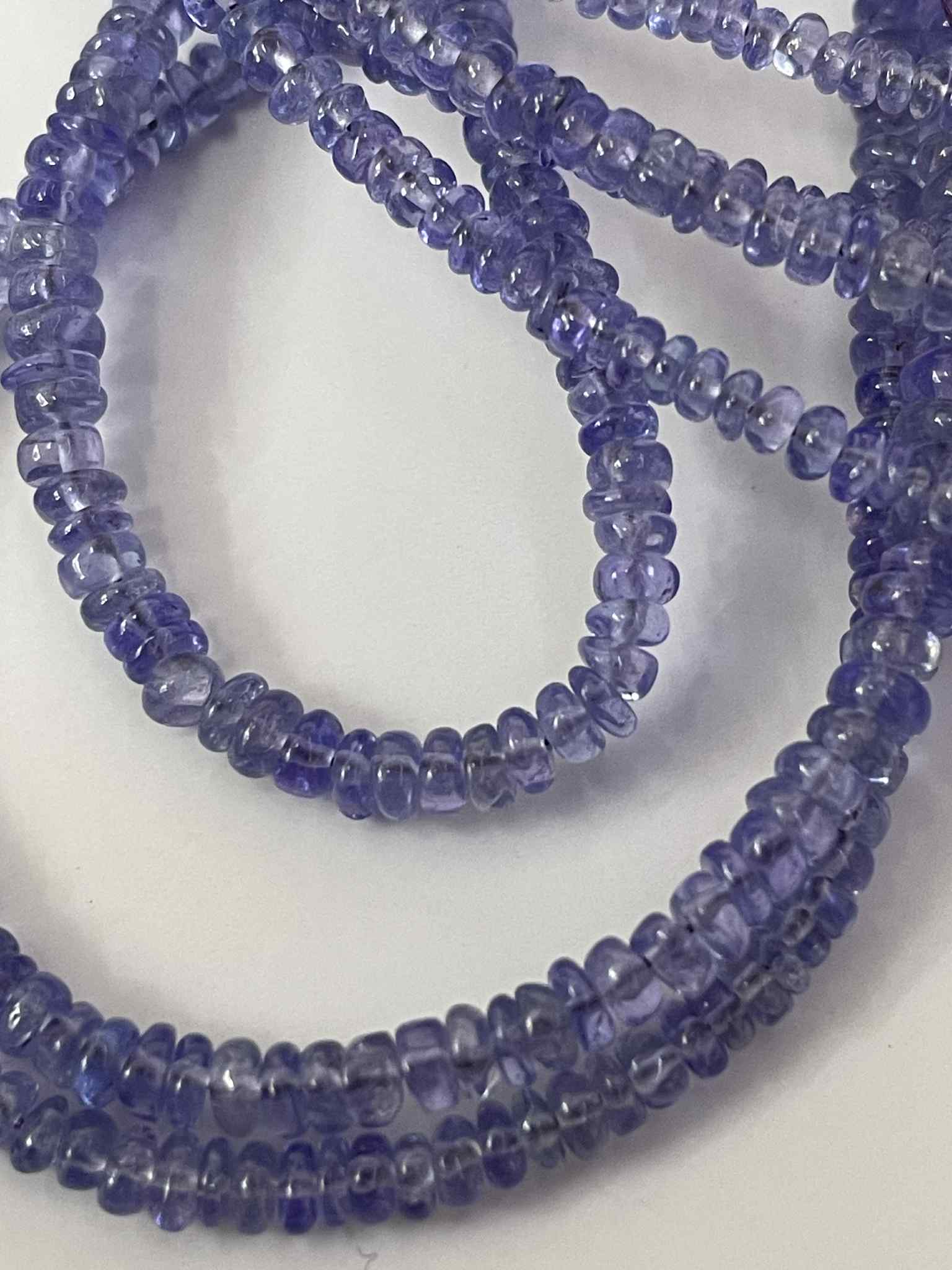 Tanzanite env. 3 x 2 mm TOP