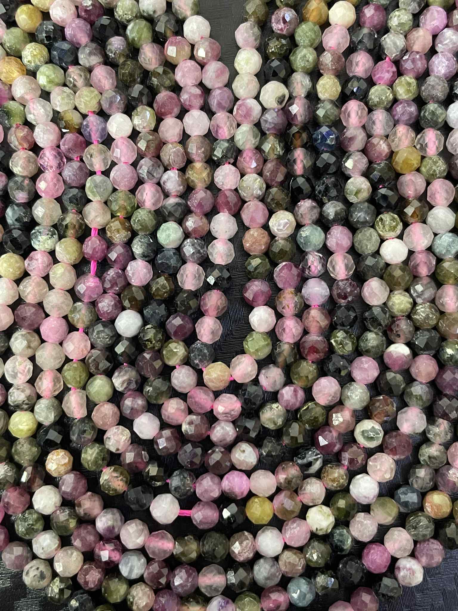 Turmalin farbig ca 3.5mm facettiert MIX