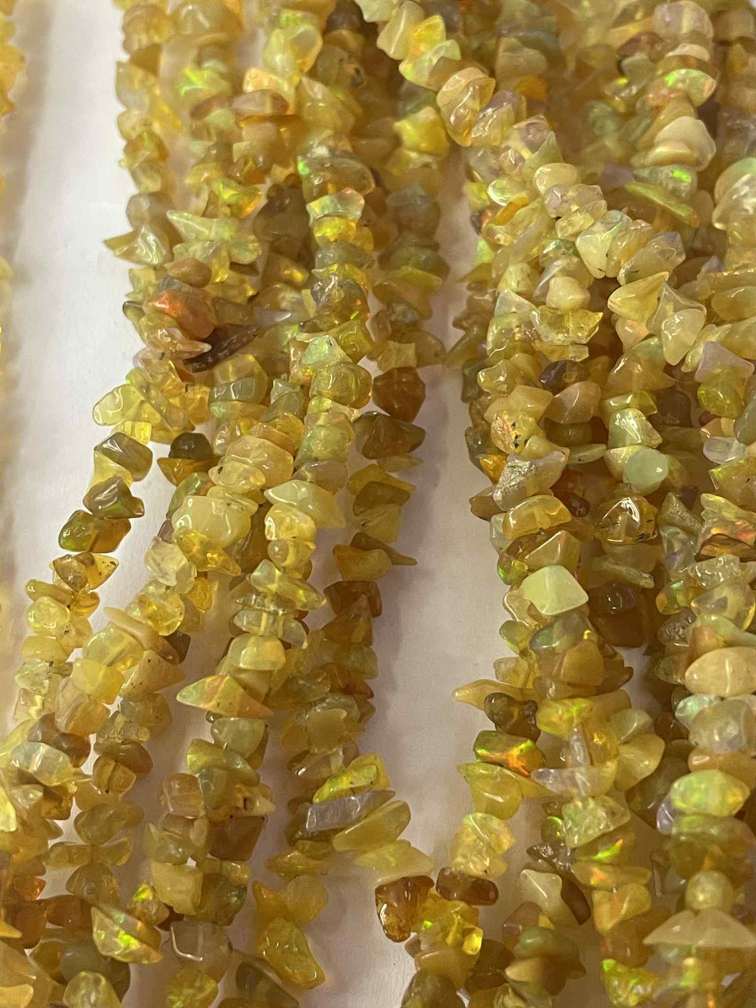 Opal Splitterstrang Honigfarben