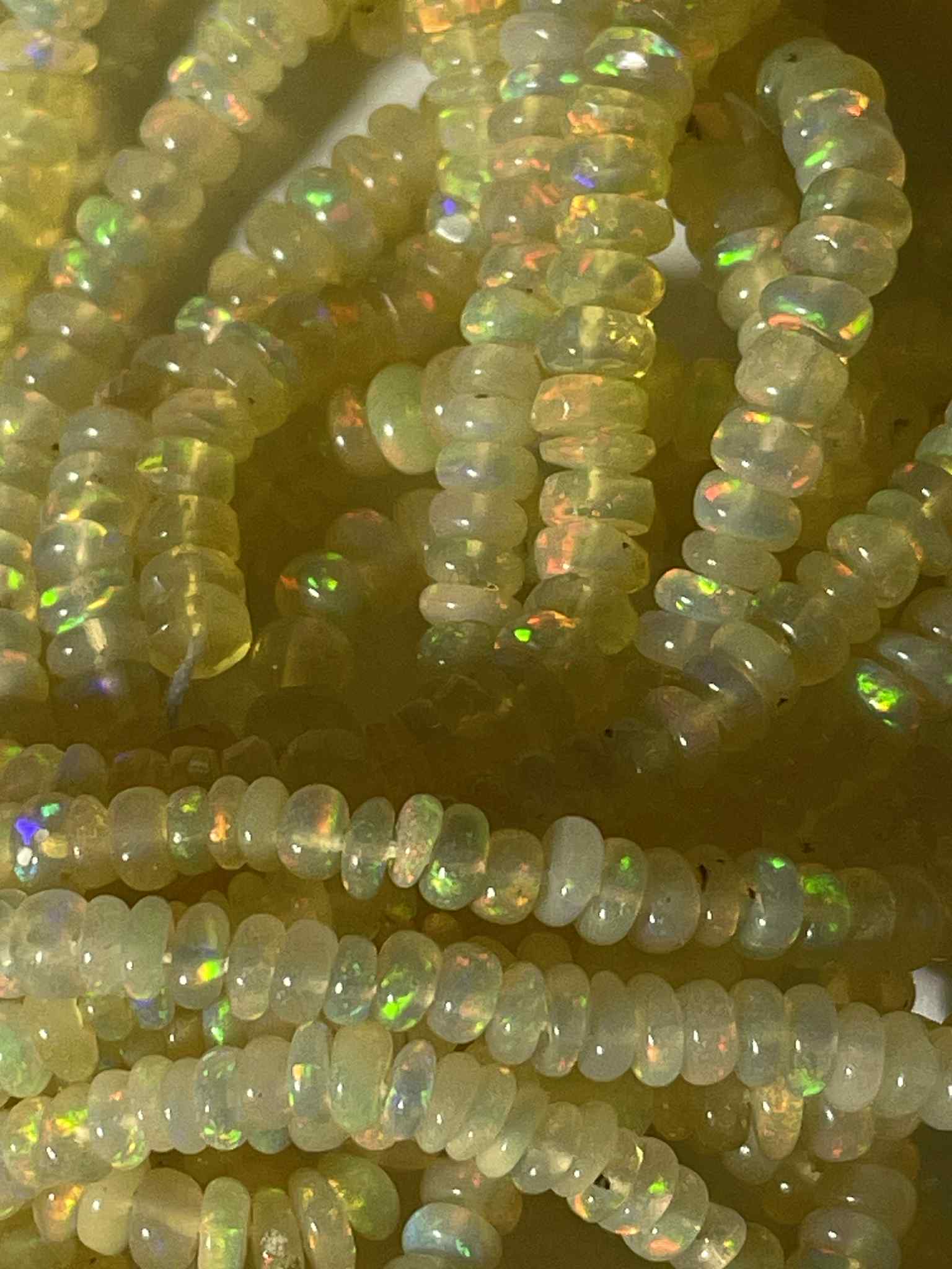 Rondelles d'opale 3 - 5 mm claires