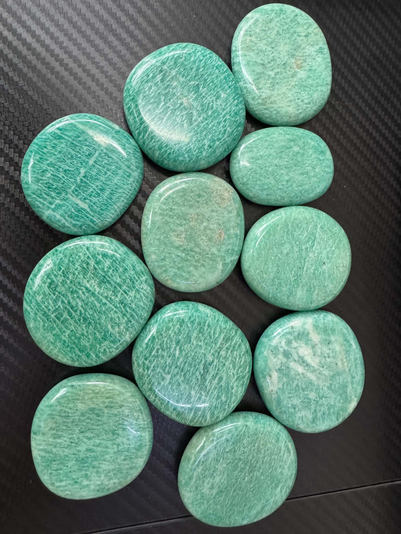 Amazonite de Russie, pierre à caresser, 500 g