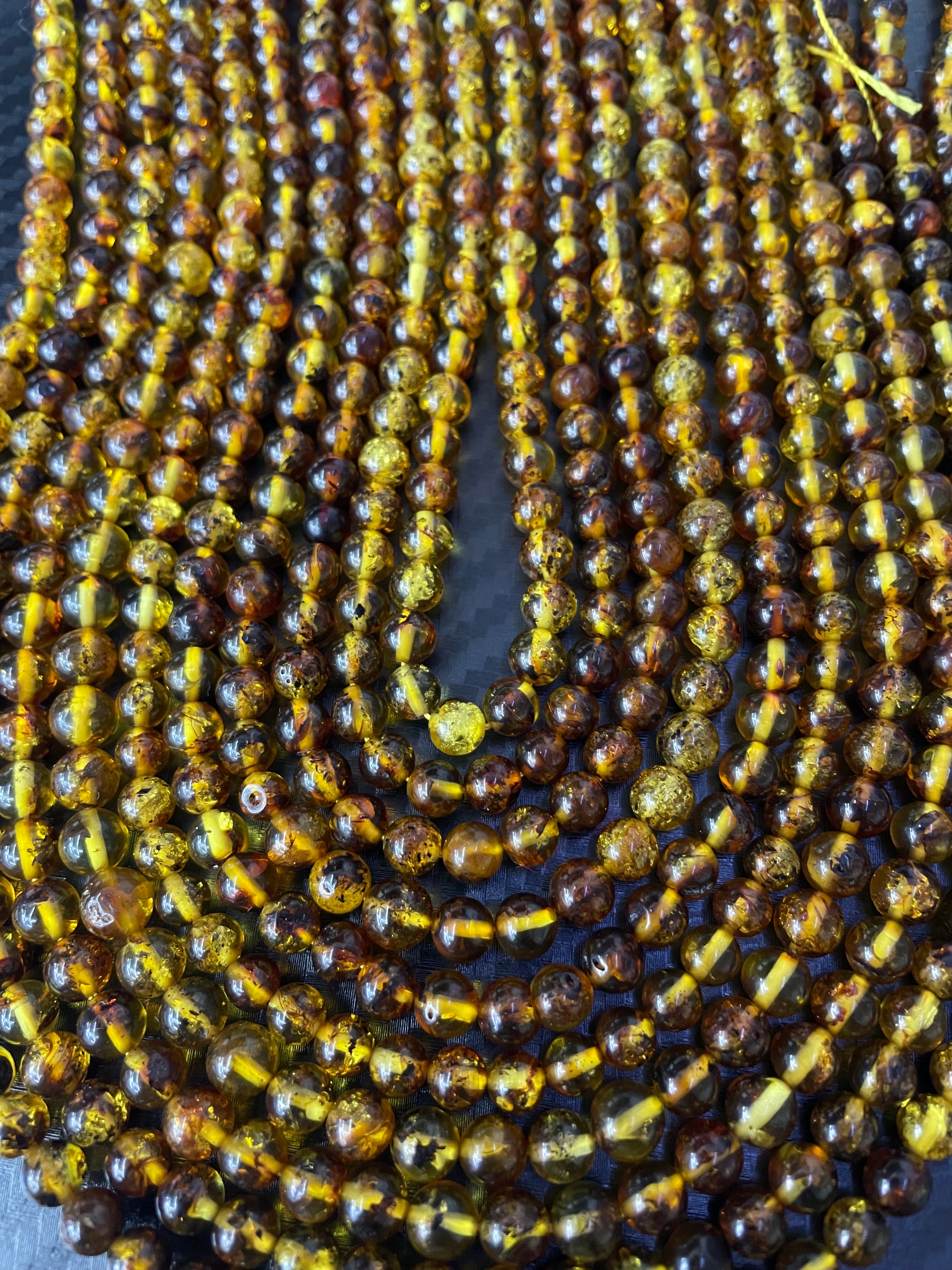 Bernstein ca. 5.5mm Dunkel crackle