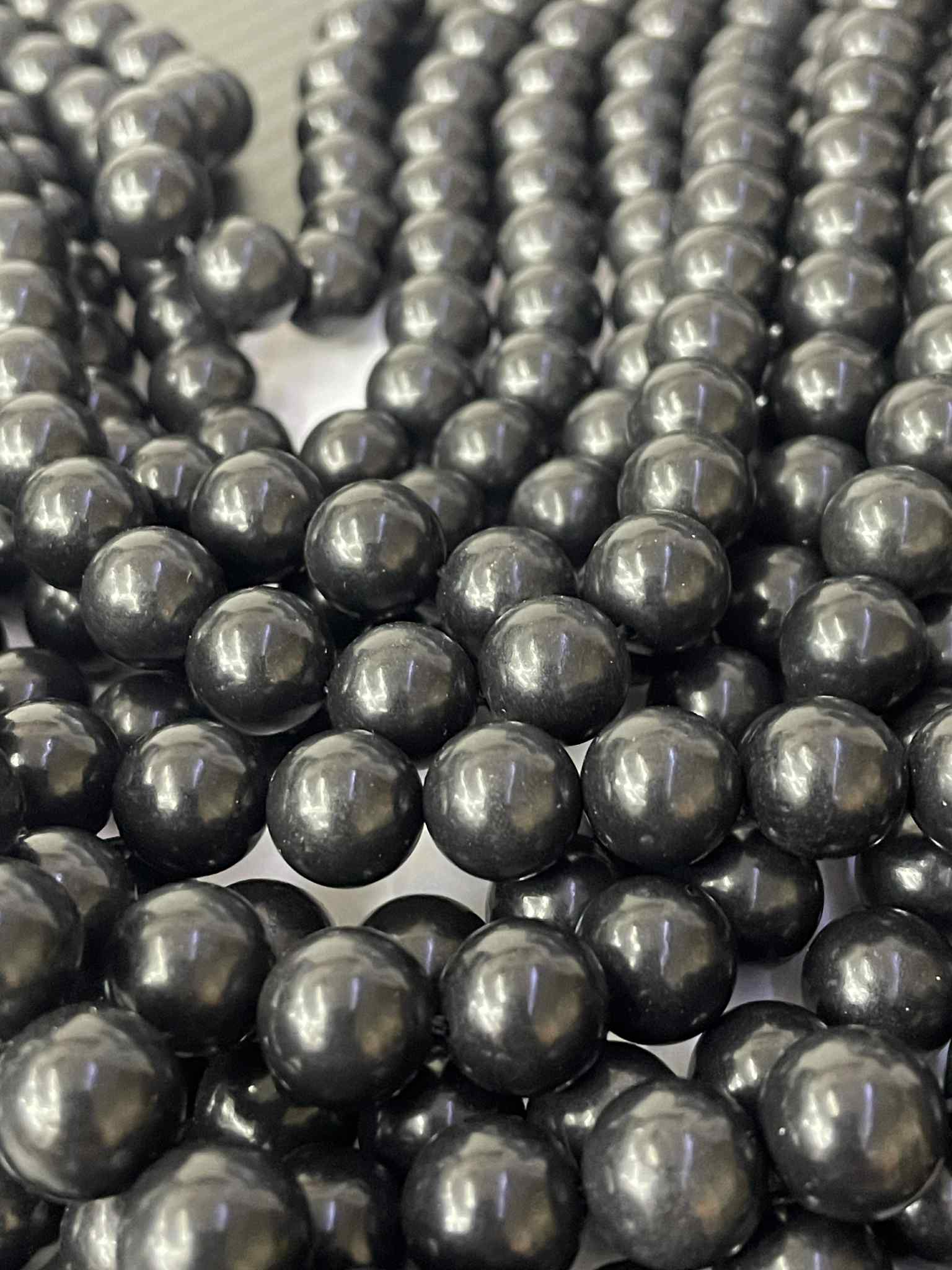 Jade schwarz 8mm Kugelstrang