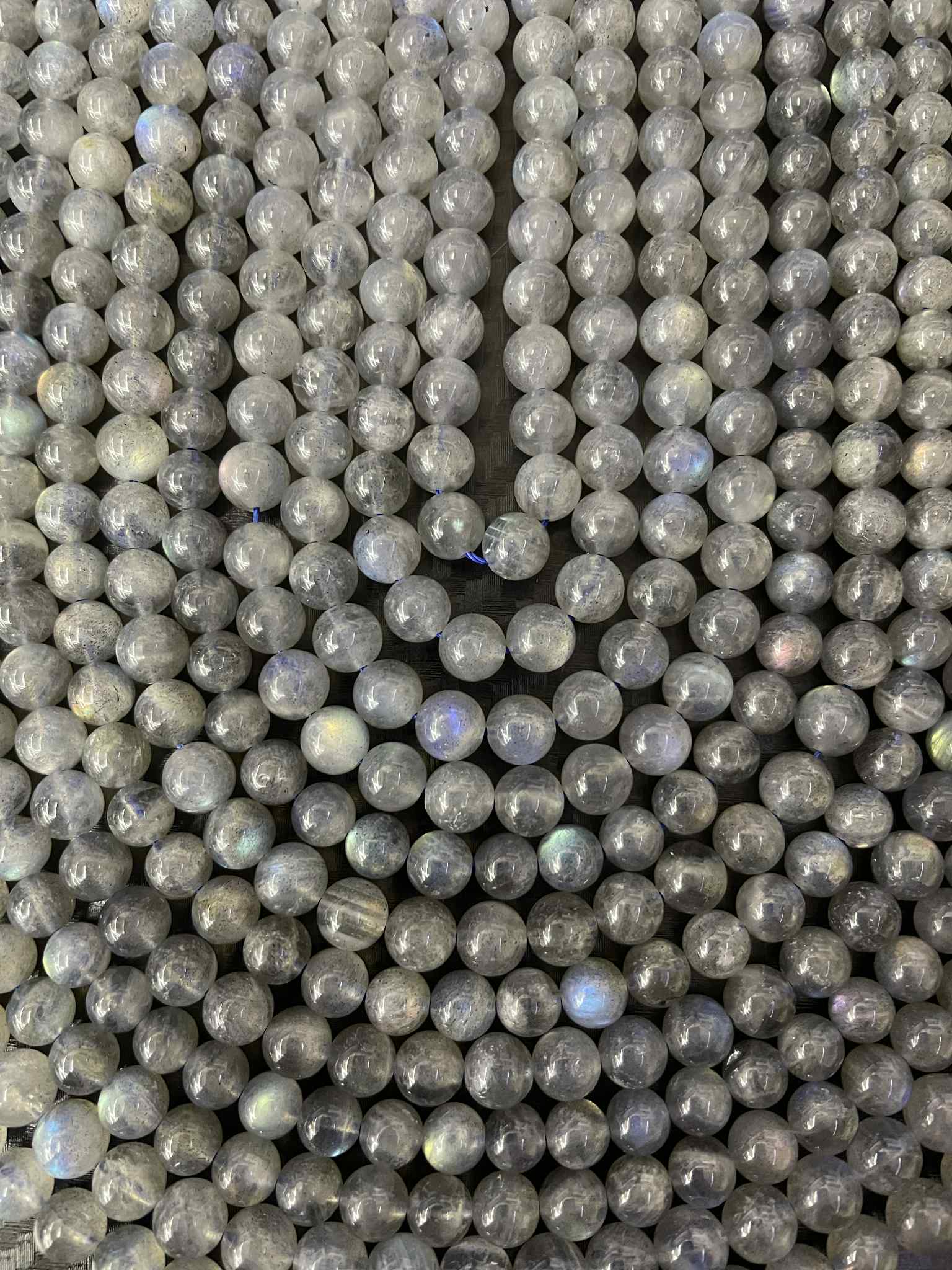 Labradorit ca.6mm Kugelstrang