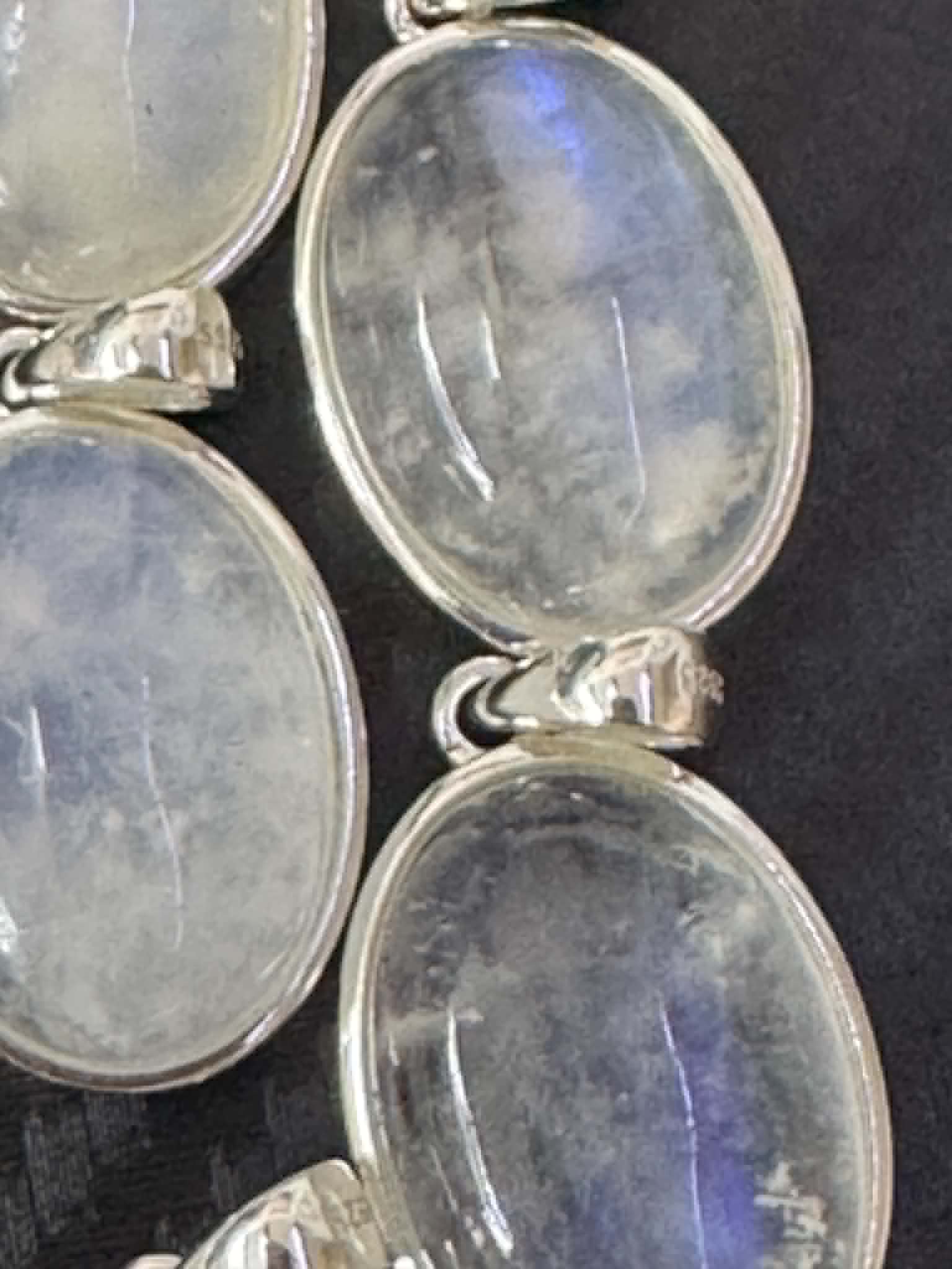 Pendentif en pierre de lune en argent 925