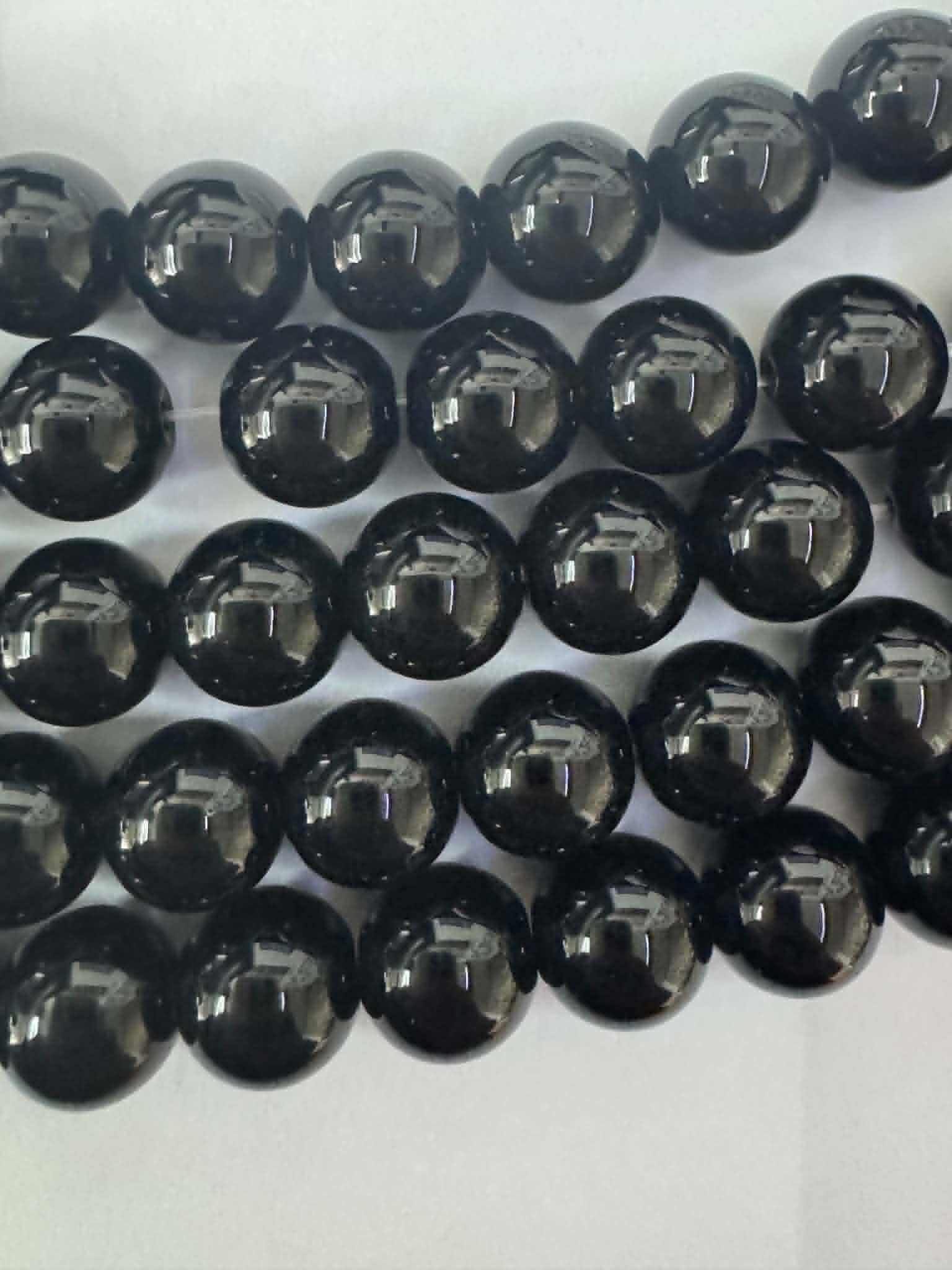 Onyx 10mm Kugelstrang