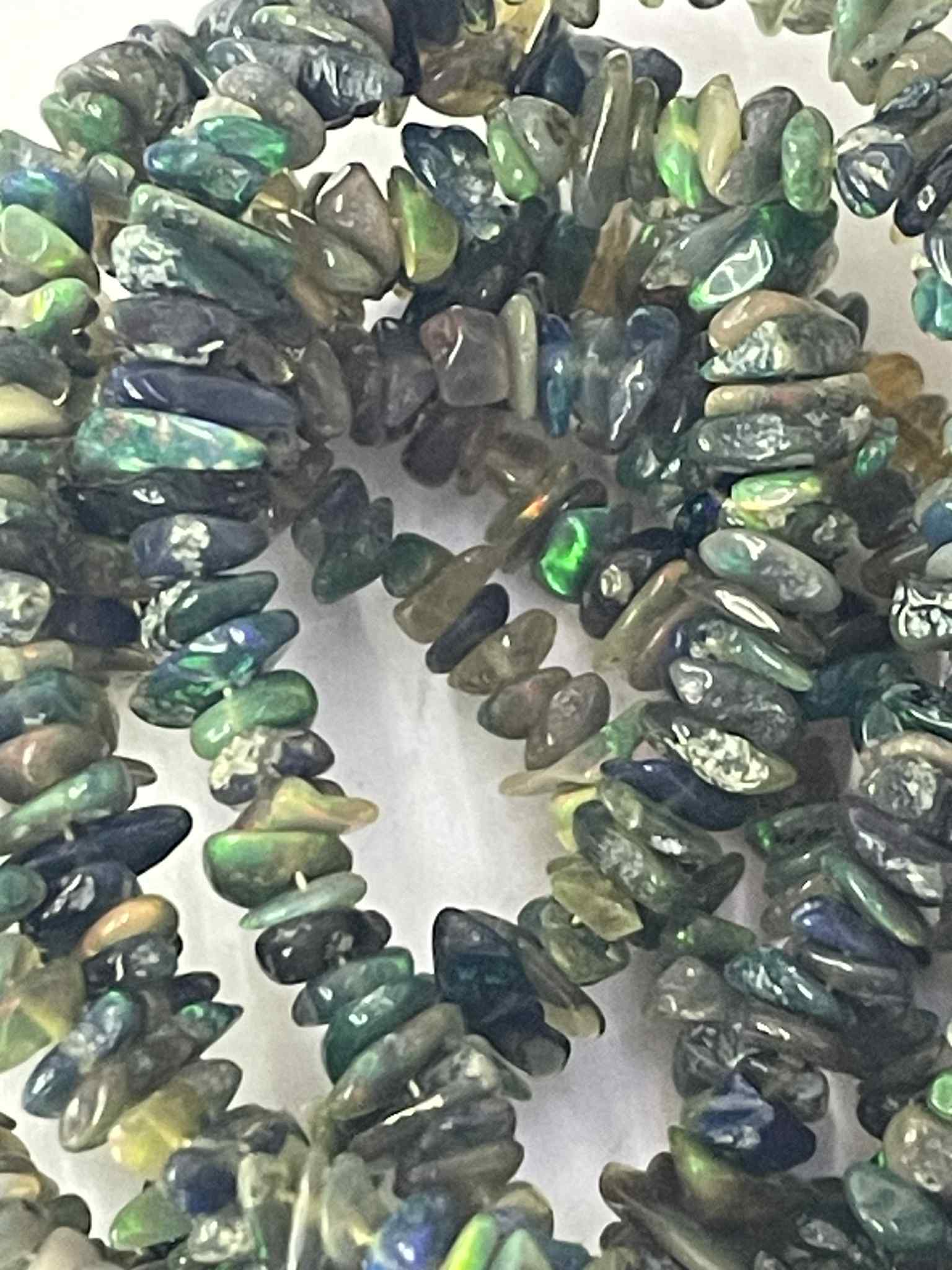 Fil à éclats d'opale noir