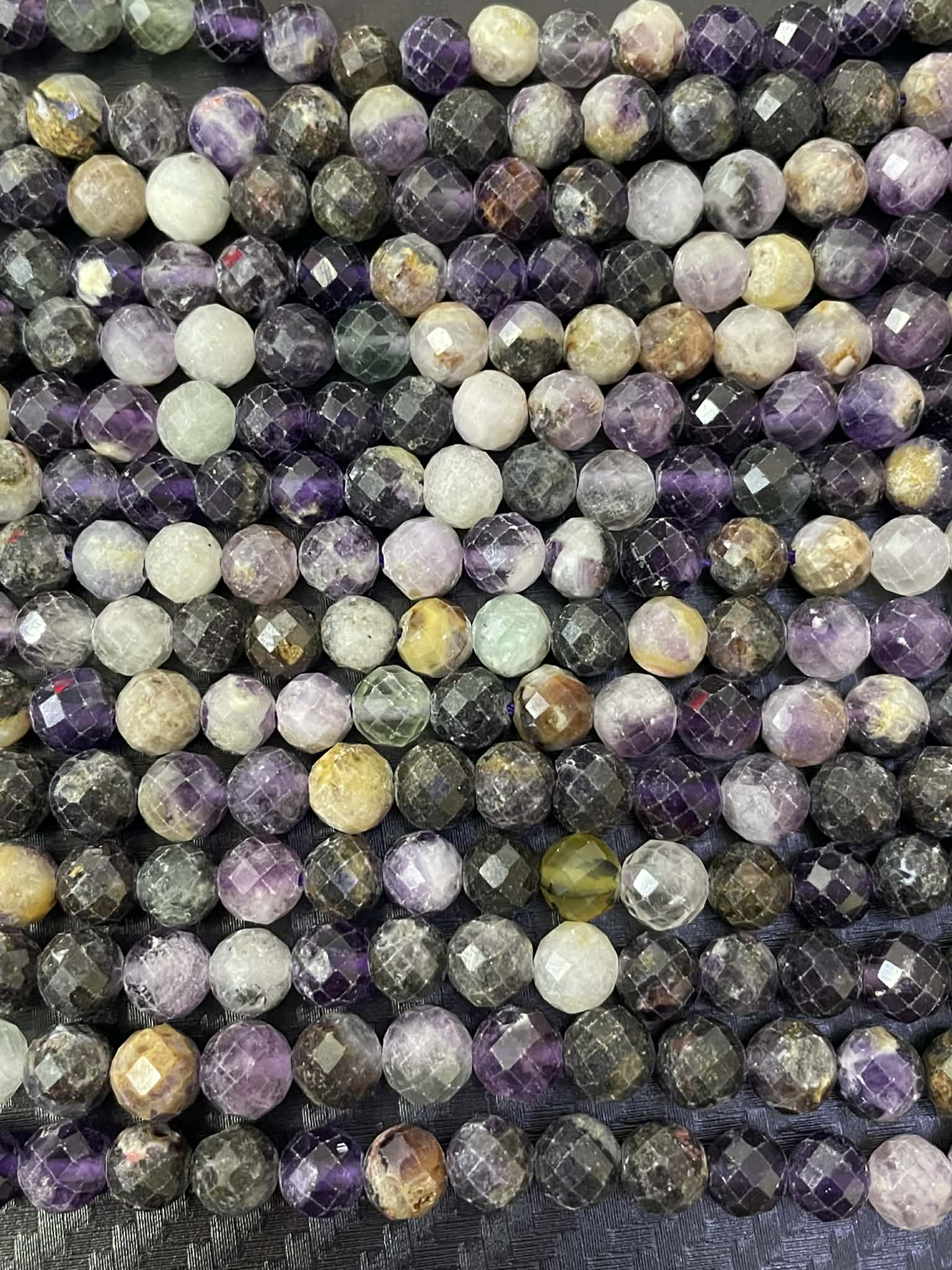 Amethyst facettiert  hell ca 5.5mm