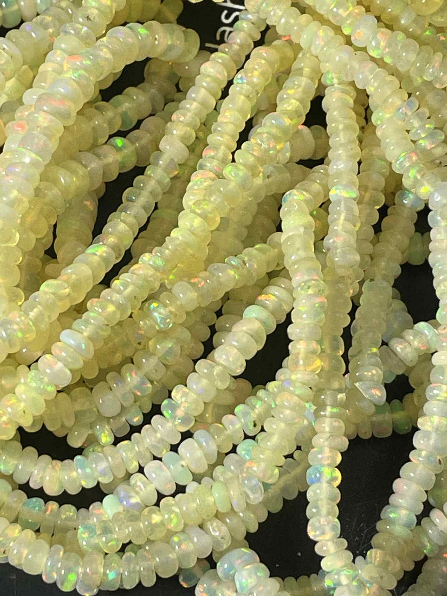 Rondelles d'opale 3 - 5 mm claires