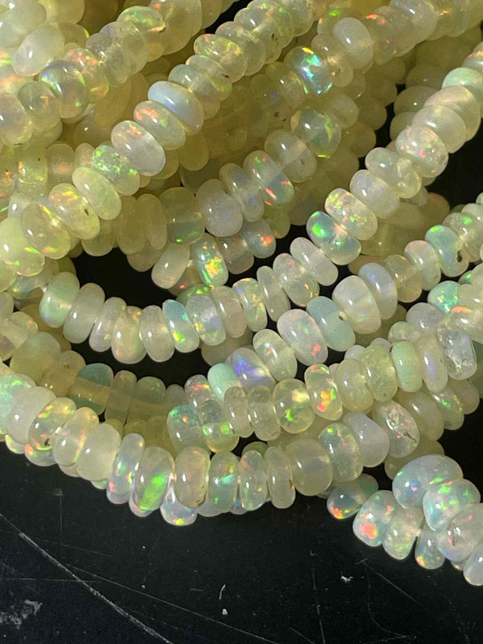 Rondelles d'opale 3 - 5 mm claires