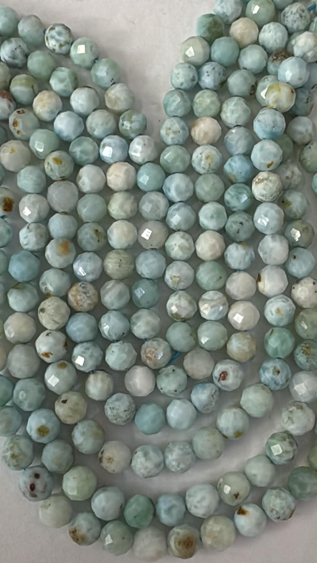 Rang de larimar facetté env. 4 mm