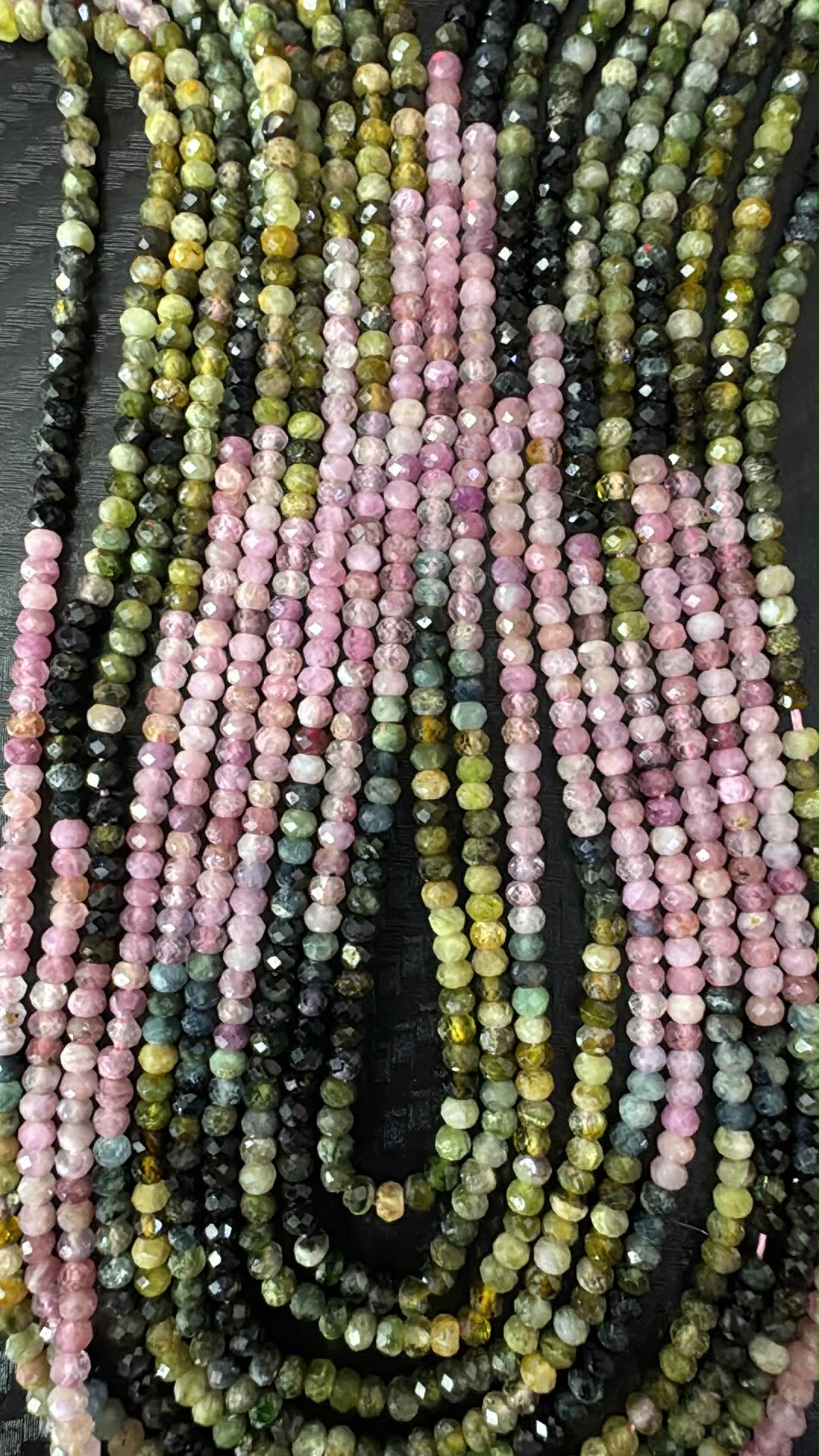 Tourmaline plate facettée 3 mm – dégradé de couleurs